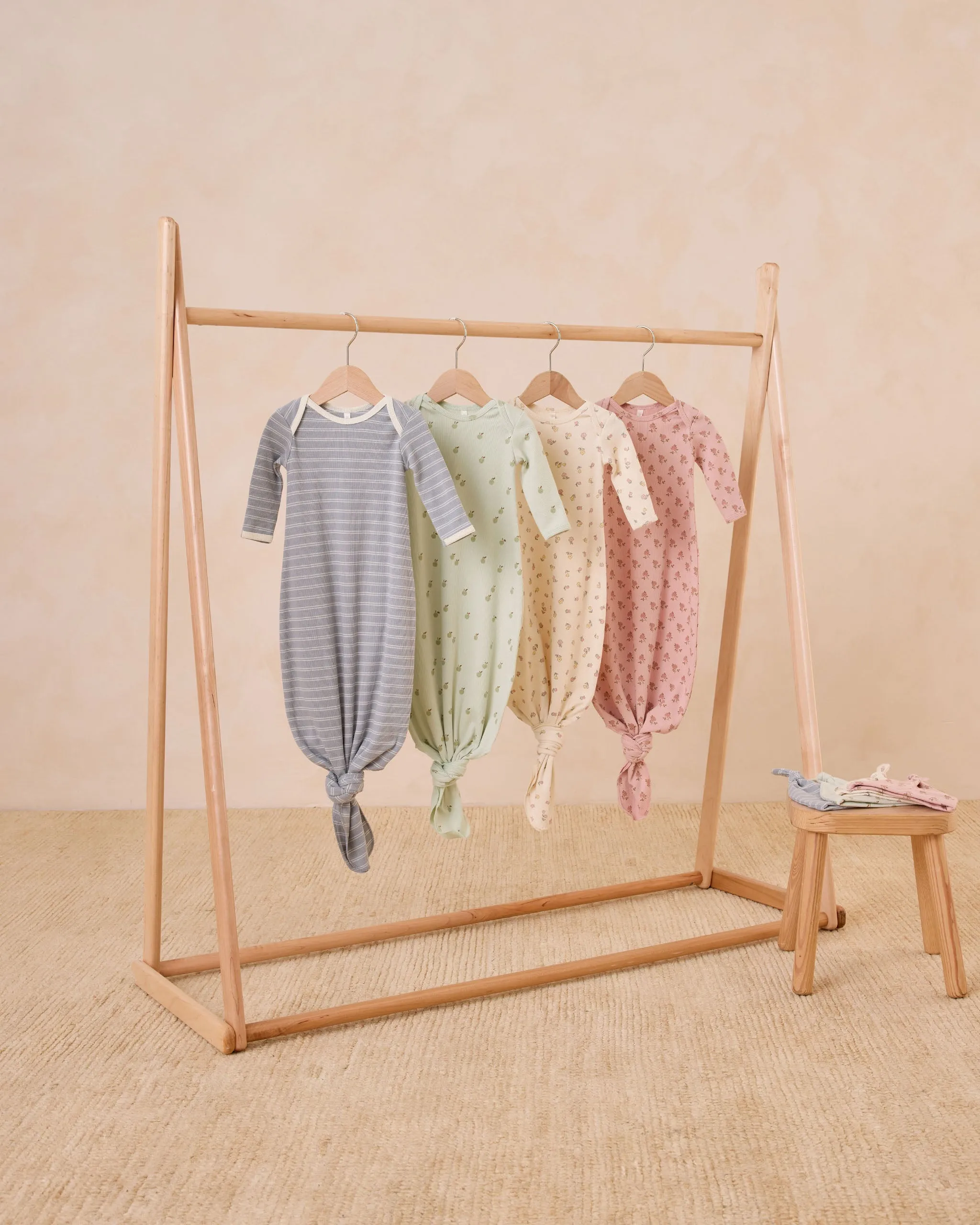 -Knotted Baby Gown   Hat Set || Fleur-