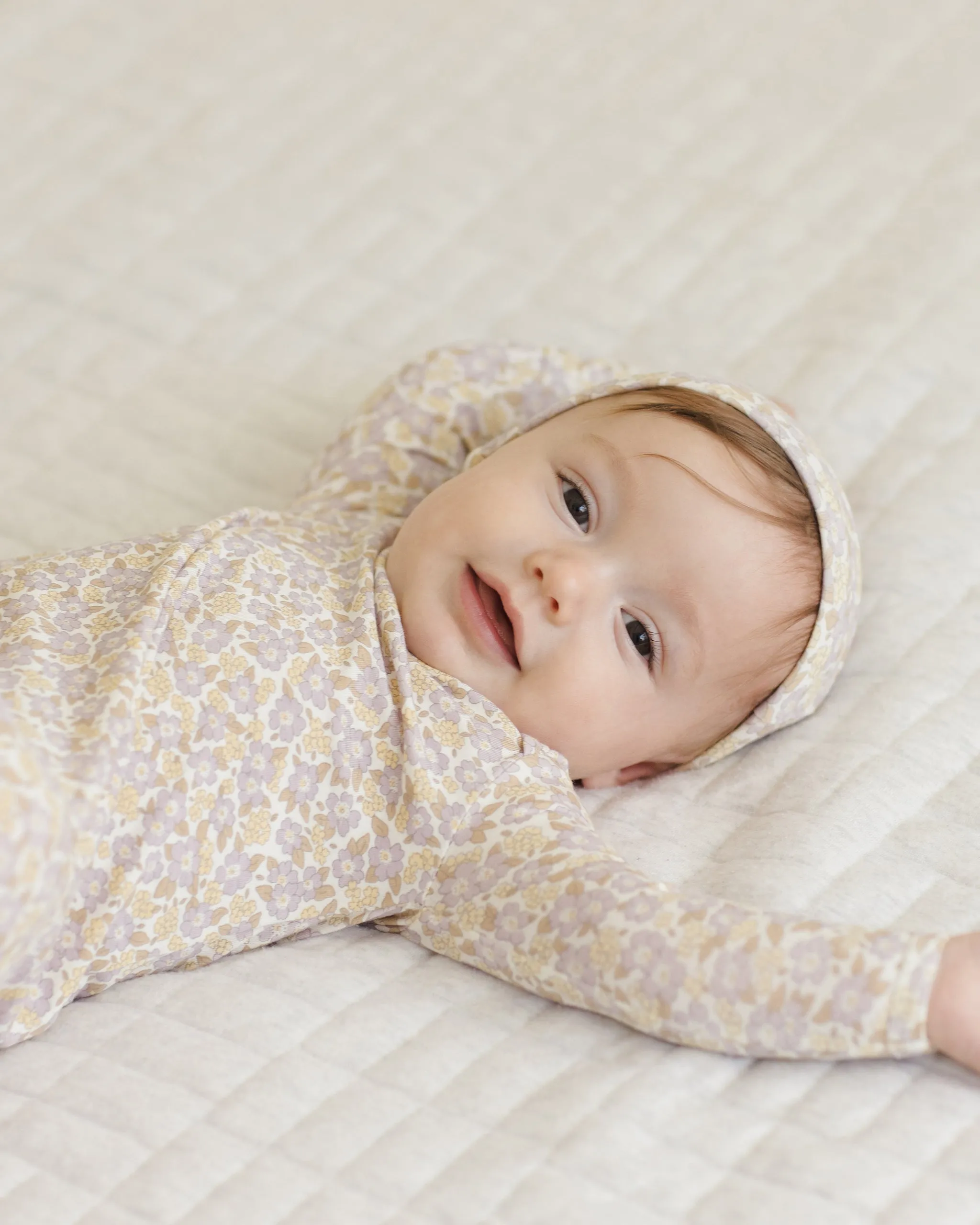 -Knotted Baby Gown   Hat Set || Purple Floral-