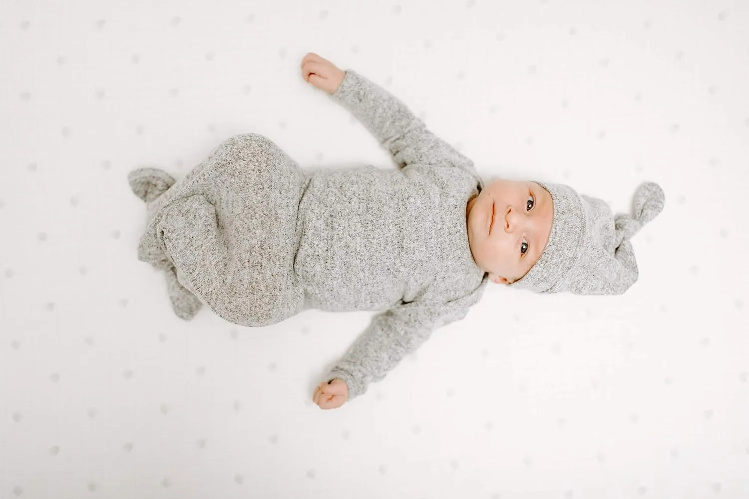 aden   anais Snuggle Knit Newborn Gift Set with Knotted Baby Gown, Swaddle Blanket, Infant Hat, and Bandana Bib, 0-3 Months, Heather Grey