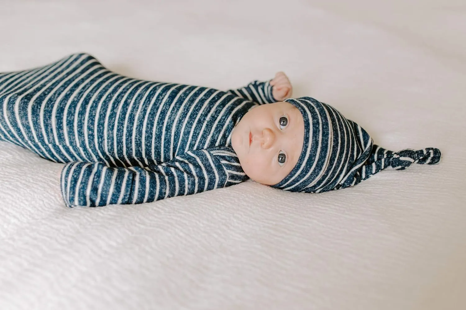 aden   anais Snuggle Knit Newborn Gift Set with Knotted Baby Gown, Swaddle Blanket, Infant Hat, and Bandana Bib, 0-3 Months, Navy Stripe