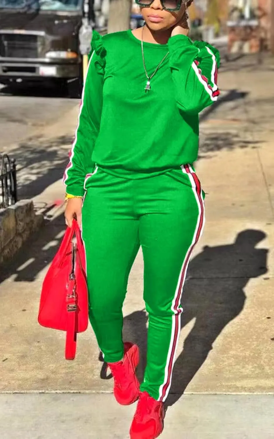 Akmipoem Women's 2 Piece Outfits Ruffle Sleeve Sweatshirt and Pants Sweatsuits Set Tracksuits