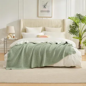 Amélie Home Waffle Weave Sherpa Throw Blanket for Couch Bed Twin- Reversible Fleece Chenille Fuzzy Soft Cozy Fluffy Blankets Sofa Chair Living Room Bedroom Home Spring Decor, 60"x80", Sage Green