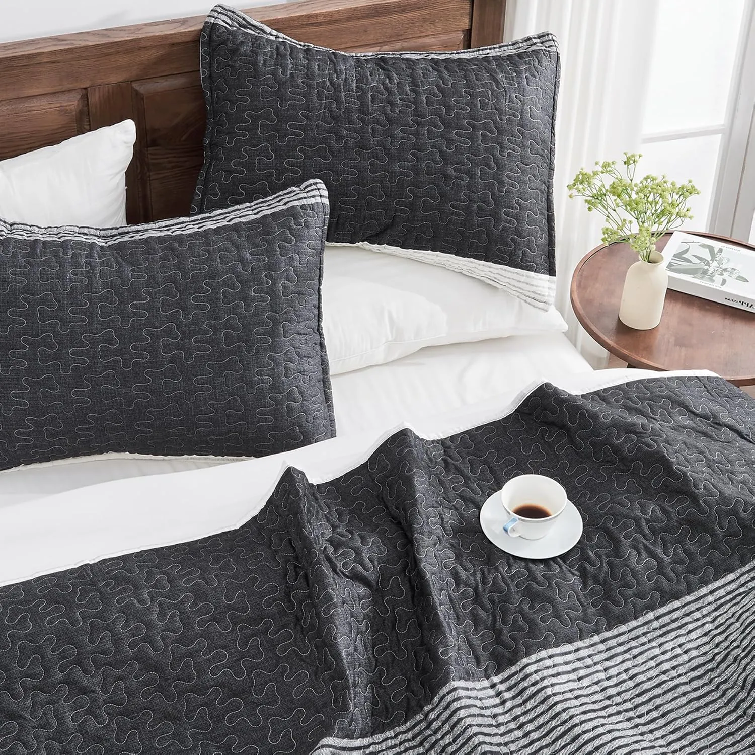Andency King Size Quilt Set Black and White, 3 Pieces Grey Ultra Soft Lightweight Bedspreads & Coverlets Set, Patchwork Striped Quilted Bedding Sets for All Seasons (1 Quilt, 2 Pillow Shams)