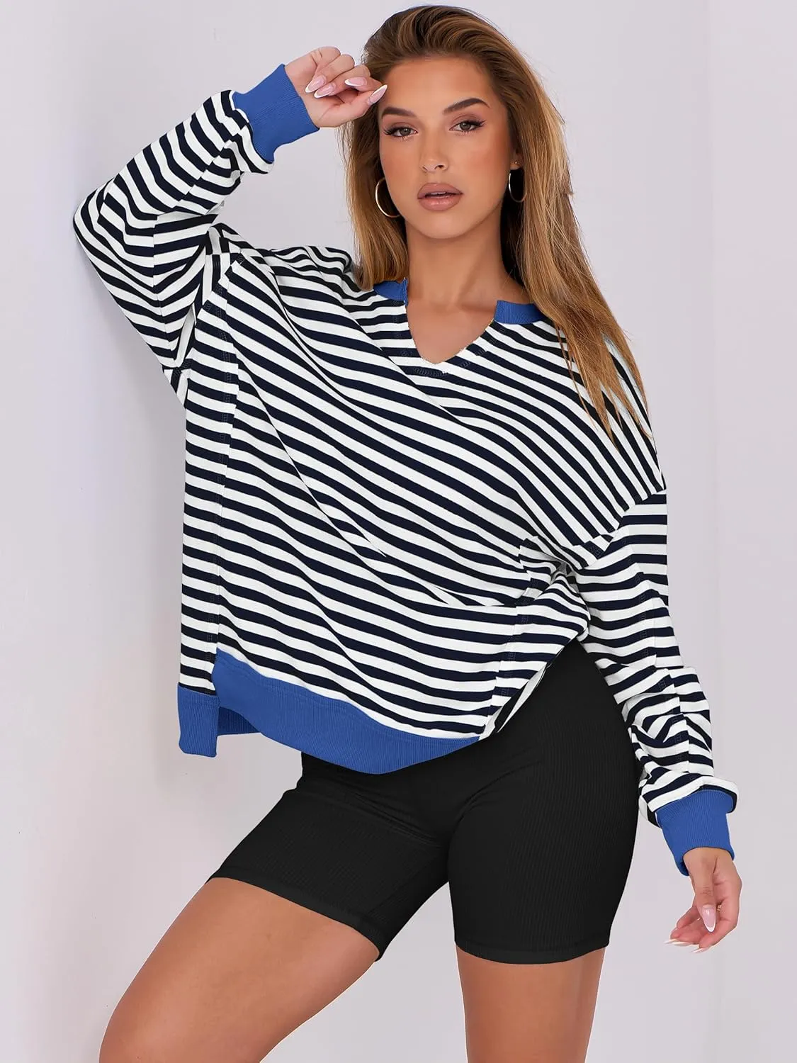 ANRABESS Womens Oversized Sweatshirts V Neck Long Sleeve Tunic Lightweight Pullover Shirts 2025 Fall Tops Teen Girls Outfits