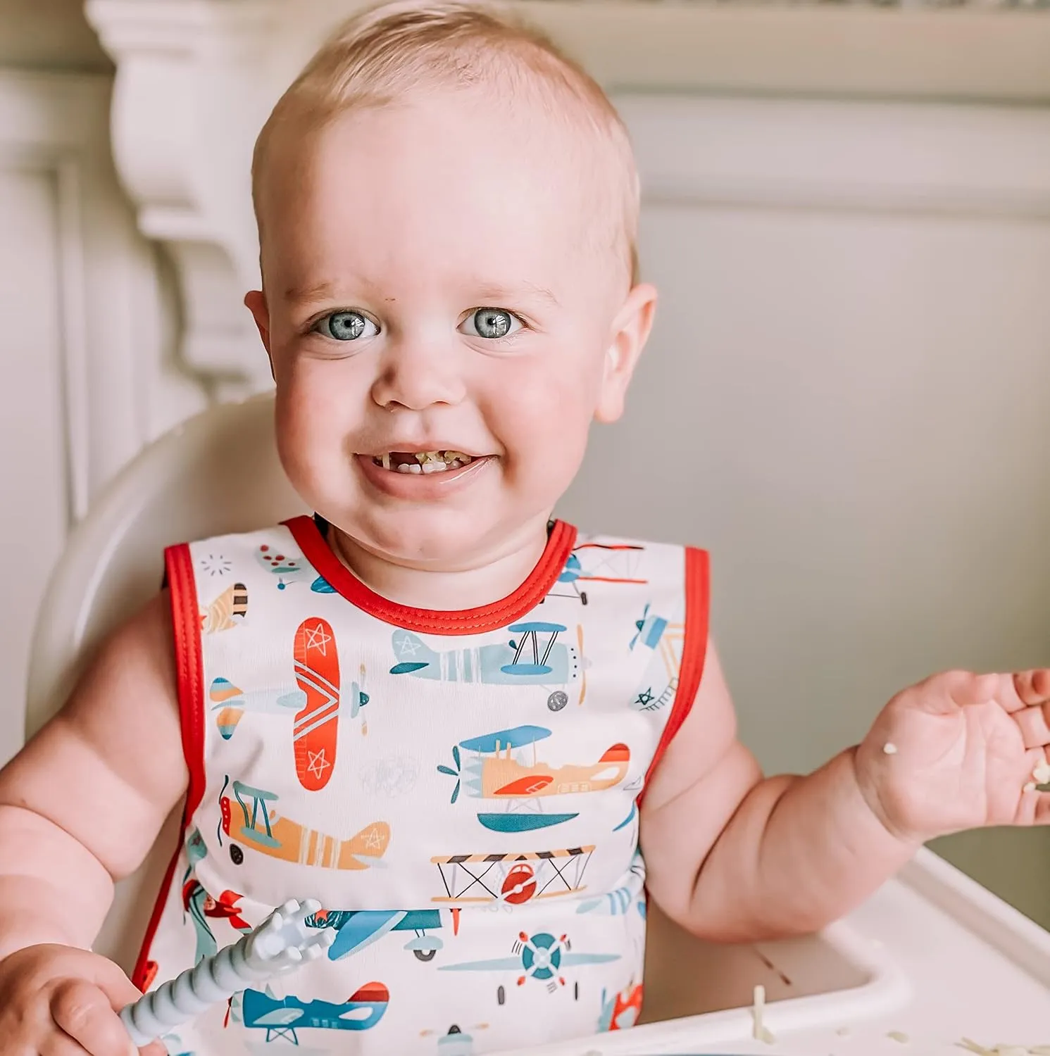 BapronBaby Retro Airplanes Bapron - No Neck Tie Safer Bib for Baby & Toddler - Soft Waterproof Stain Resistant - Machine Washable - Sz Preschool 3-5yrs