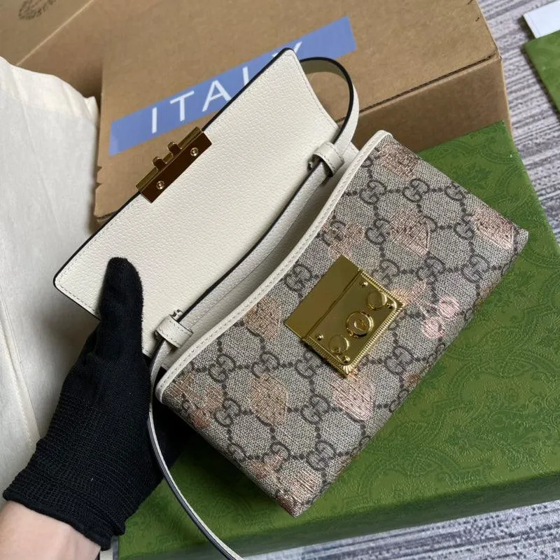 Charm - GG Bags - 1546