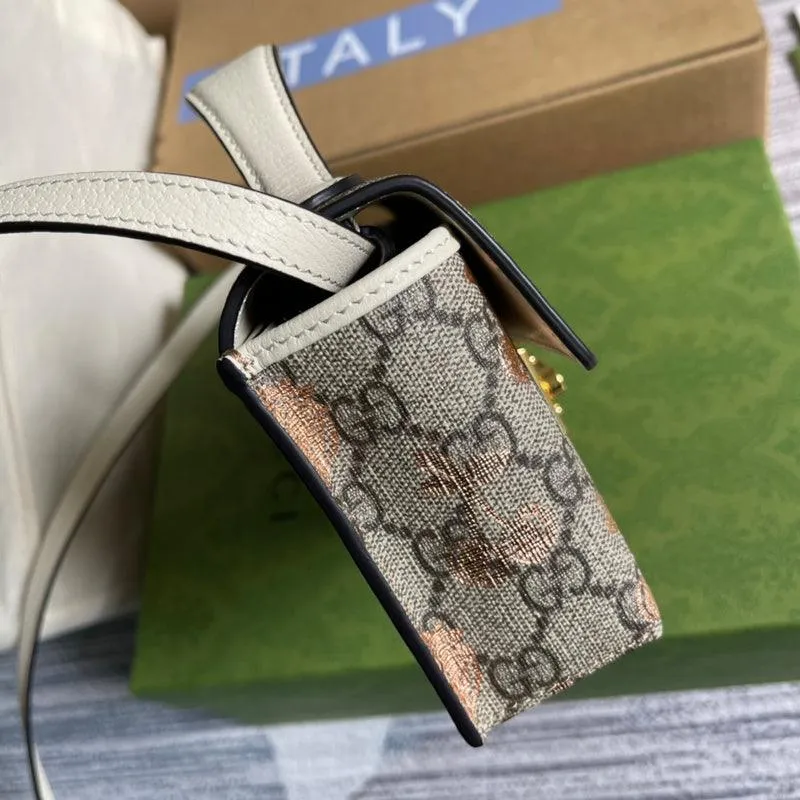 Charm - GG Bags - 1546