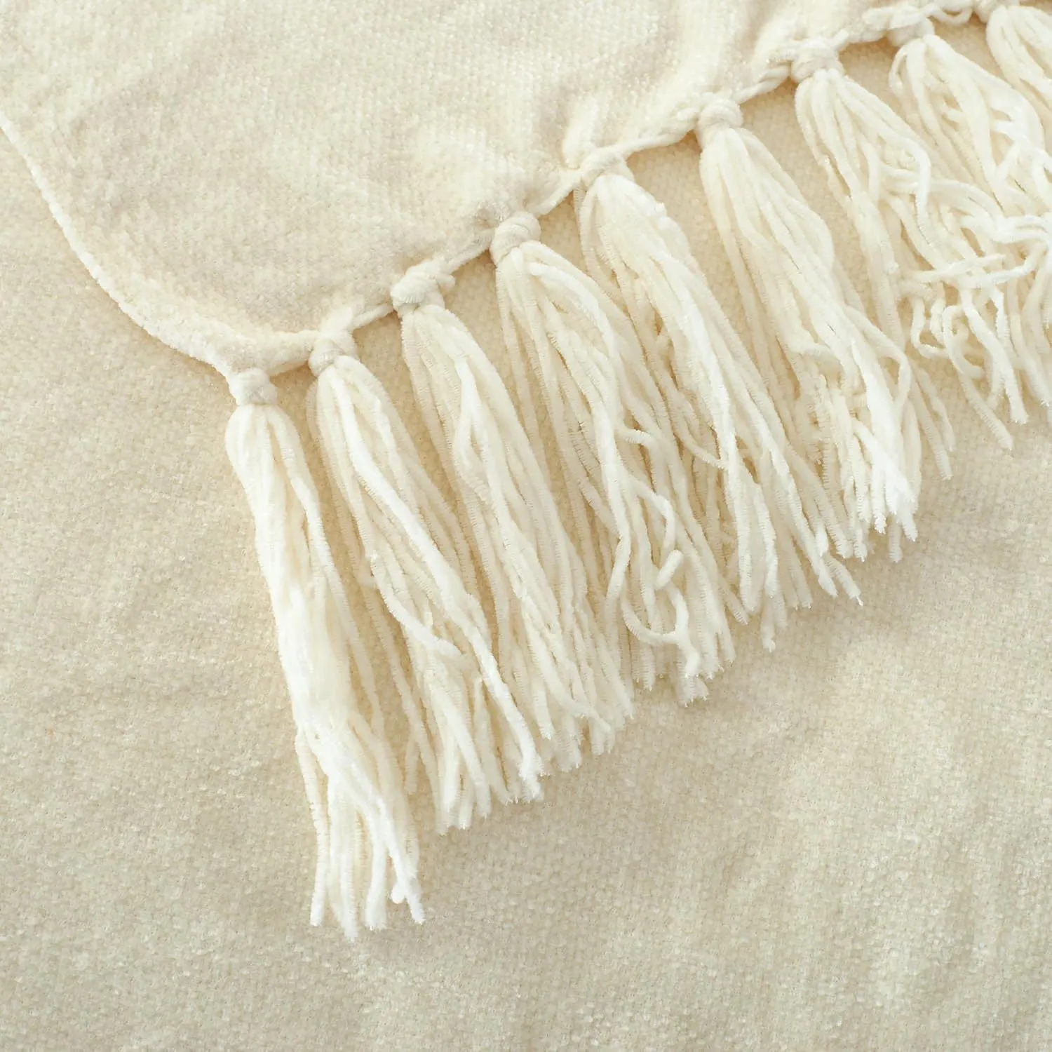 Chenille Throw Blanket for Couch with Tassels,50"X60" Soft Cozy Lightweight Knitted Boho Decorative Blankets for Bed and Sofa,Cream