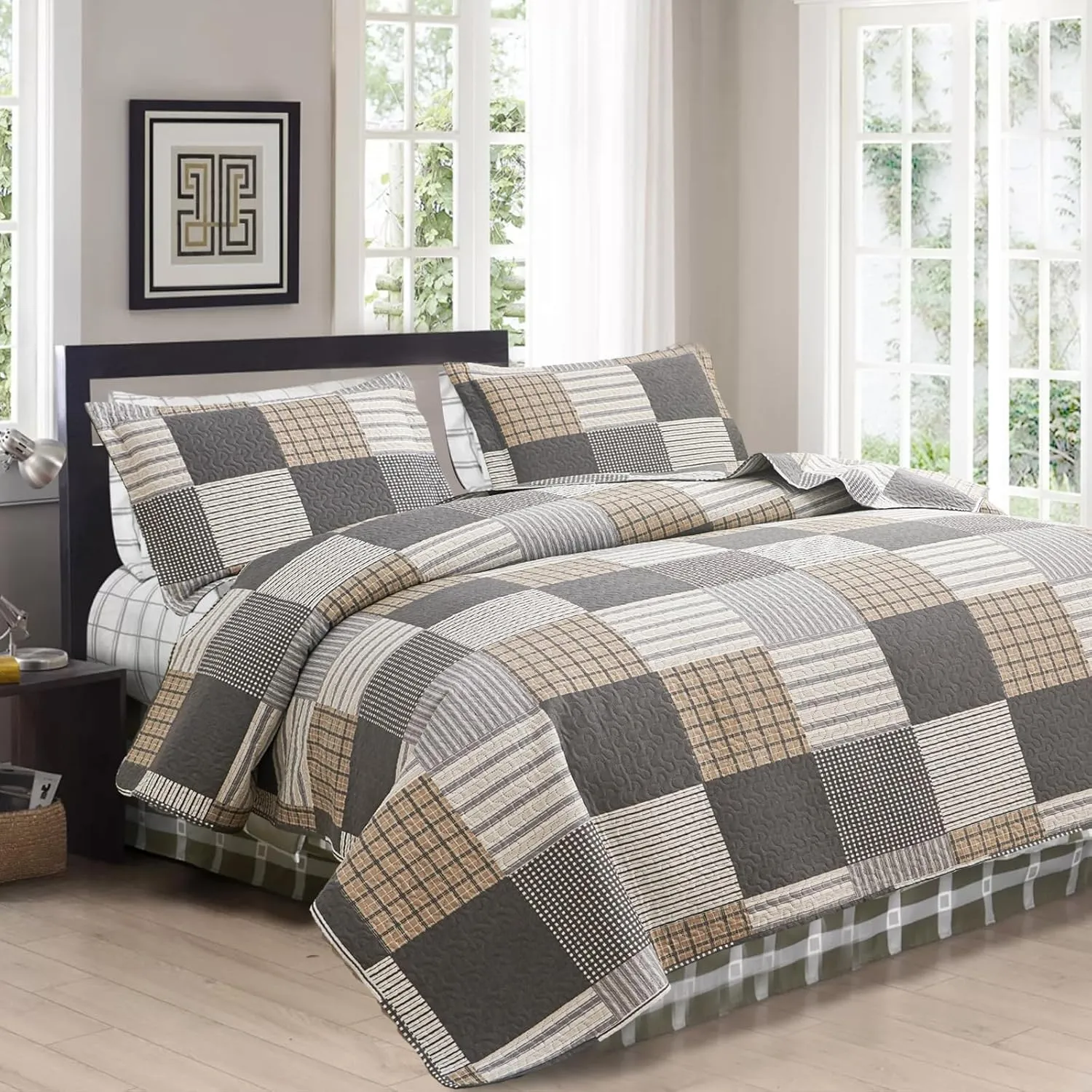 CHESITY Brown Black Plaid Bedding Sets, 3 Pcs King Size Quilt Bedspread Checked Patchwork Print Coverlets Bedcover Reversible Bed Cover Country Bedroom Decor(96"x 108")