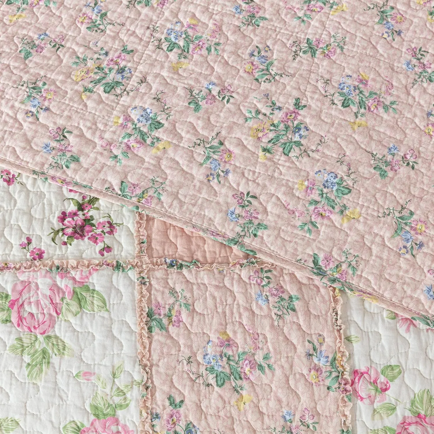 Chezmoi Collection Abbi 3-Piece Pink Shabby Chic Bedding King Quilt Set Pre-Washed Cotton Floral Coverlet Bedspread Ruffled Patchwork Quilt King Size