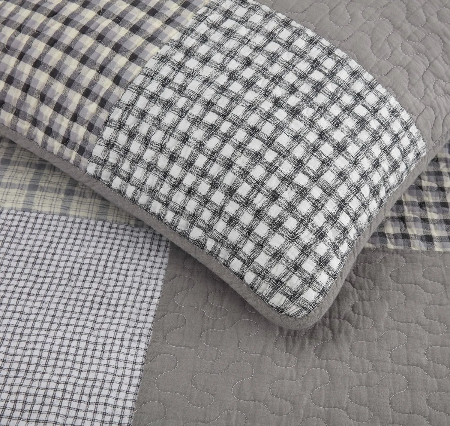 Chezmoi Collection Adrian 3-Piece Plaid Windowpane Checkered Patchwork Quilt Set - Soft Lightweight 100% Washed Cotton Bedspread for All Season, Queen Size