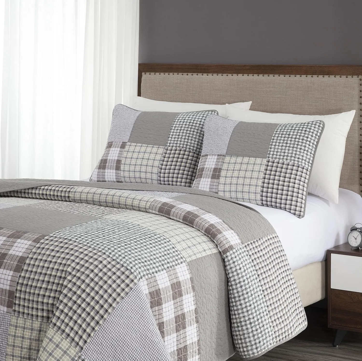 Chezmoi Collection Adrian 3-Piece Plaid Windowpane Checkered Patchwork Quilt Set - Soft Lightweight 100% Washed Cotton Bedspread for All Season, Queen Size