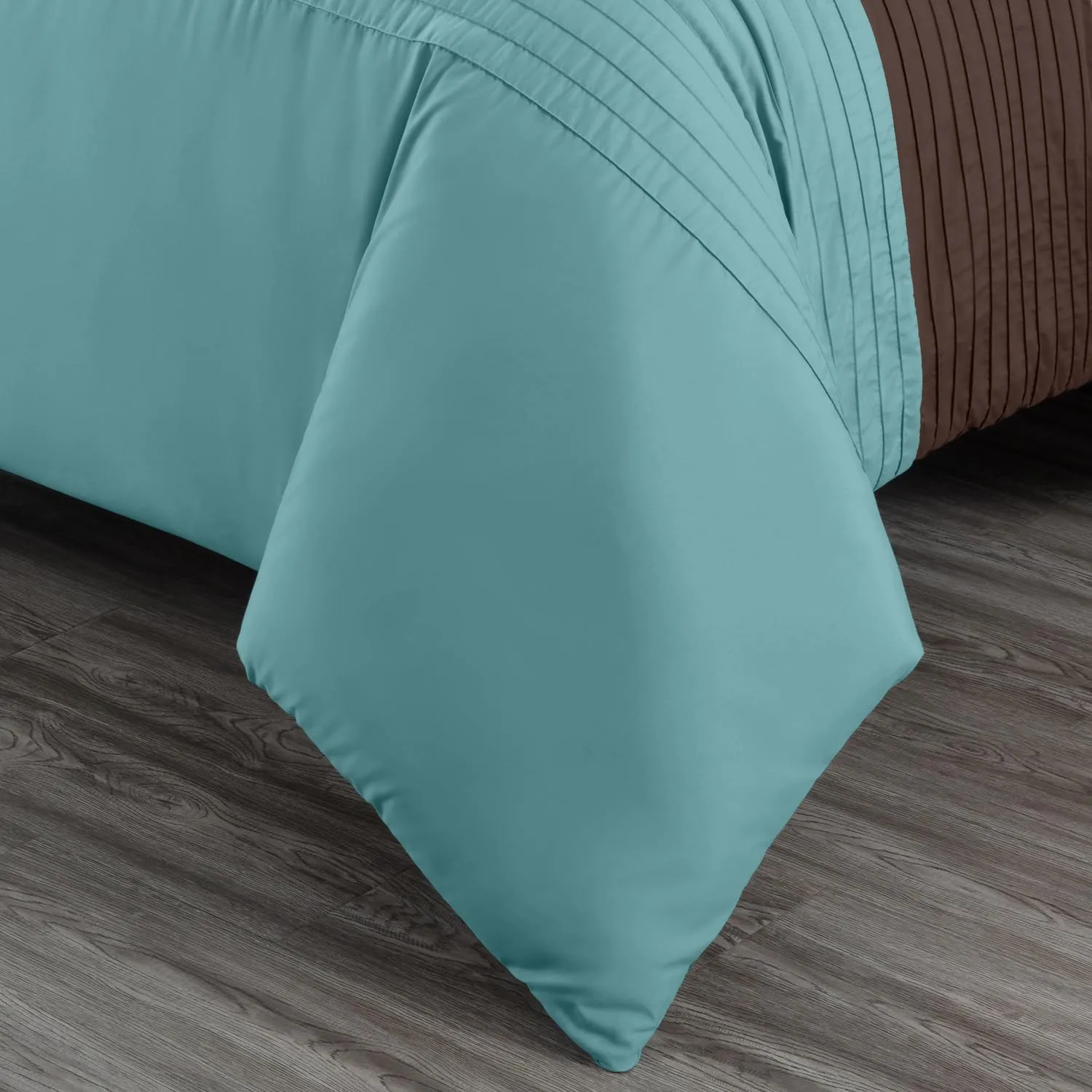 Chezmoi Collection Briar 7-Piece Queen Bed in a Bag - All Season Lightweight Microfiber Comforter Set - Includes Sheets & Shams - Blue/Brown/Beige Pleated Stripe Design