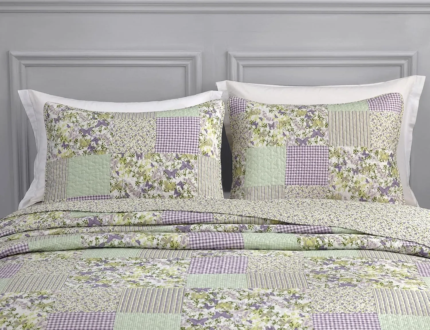 Chezmoi Collection Daisy 3-Piece Printed Patchwork Quilt Set - Purple Butterfly Botanical Candy Stripe Checkered Coverlet - Pre-Washed Microfiber Lightweight Reversible Bedspread, Queen Size