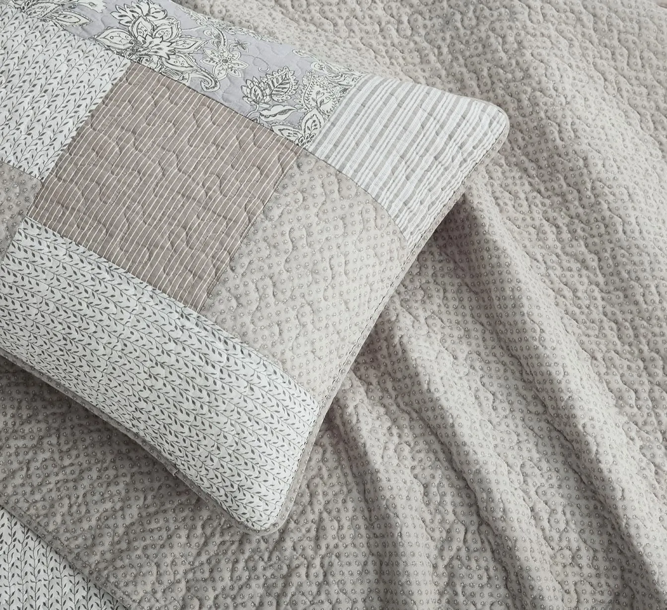 Chezmoi Collection Quinn 3-Piece Neutral Taupe Gray White Floral Hibiscus Flower Candy Stripe Patchwork Quilt Set - Pre-Washed Cotton Coverlet - Lightweight Reversible Bedspread, Oversized King Size