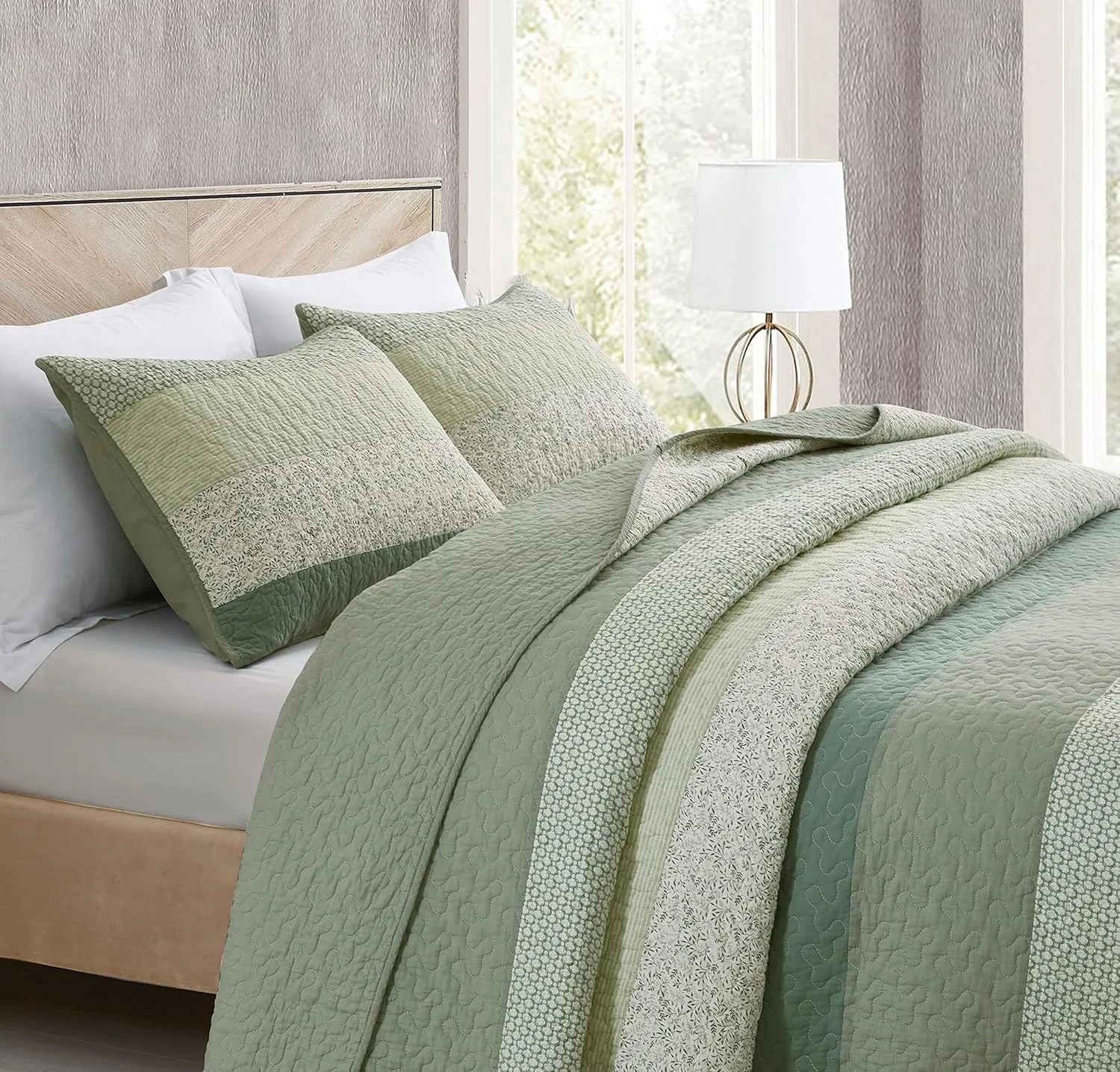 Chezmoi Collection Reed 3-Piece Chic Patchwork Striped Quilt Set - Green Floral Coverlet - Pre-Washed Cotton Lightweight Reversible Bedspread, King Size