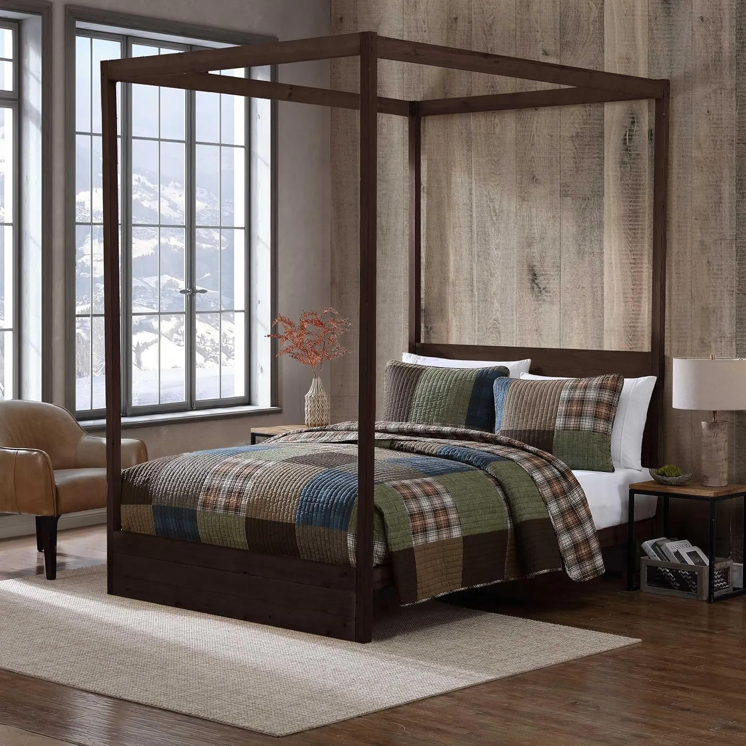 Eddie Bauer - King Quilt Set, Premium Cotton Reversible Bedding with Matching Shams, Patchwork Home Decor (Classic Patchwork Green, King)