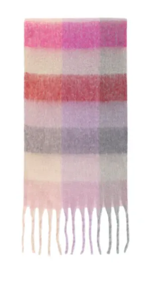 Emma Scarf