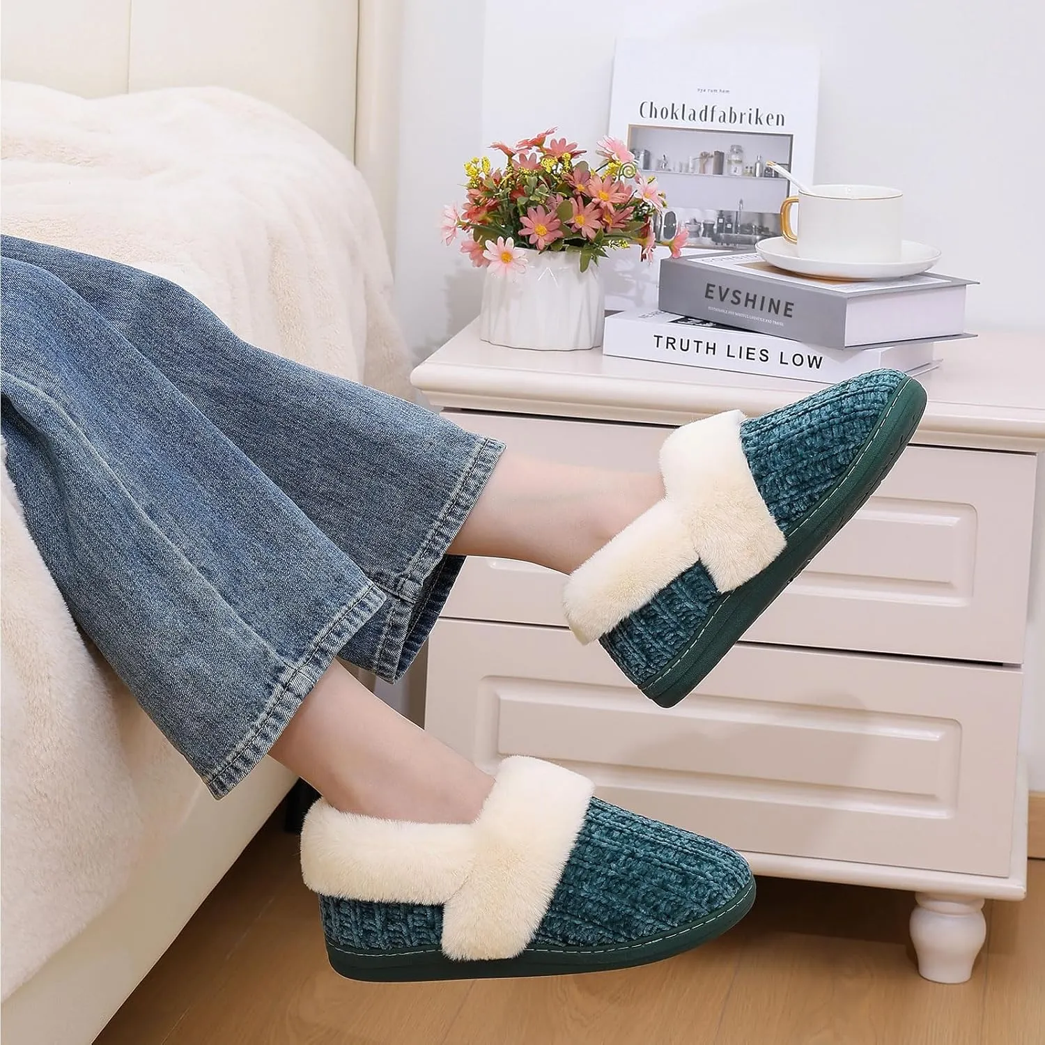 Evshine Women's Fuzzy Memory Foam Slippers, Closed Back Knit Bedroom Slippers, Slip-On Warm House Shoes for Indoor & Outdoor Comfort