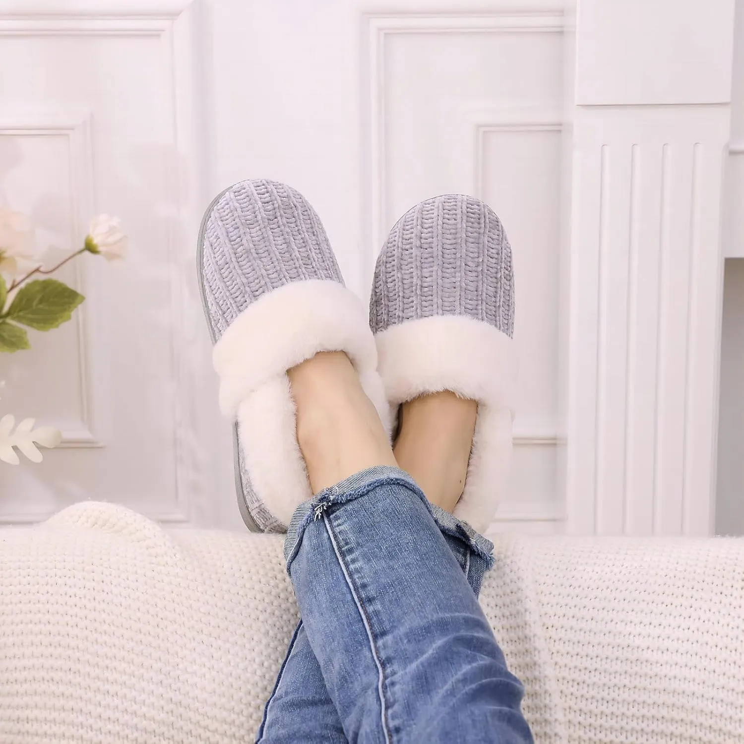 Evshine Women's Fuzzy Memory Foam Slippers, Closed Back Knit Bedroom Slippers, Slip-On Warm House Shoes for Indoor & Outdoor Comfort