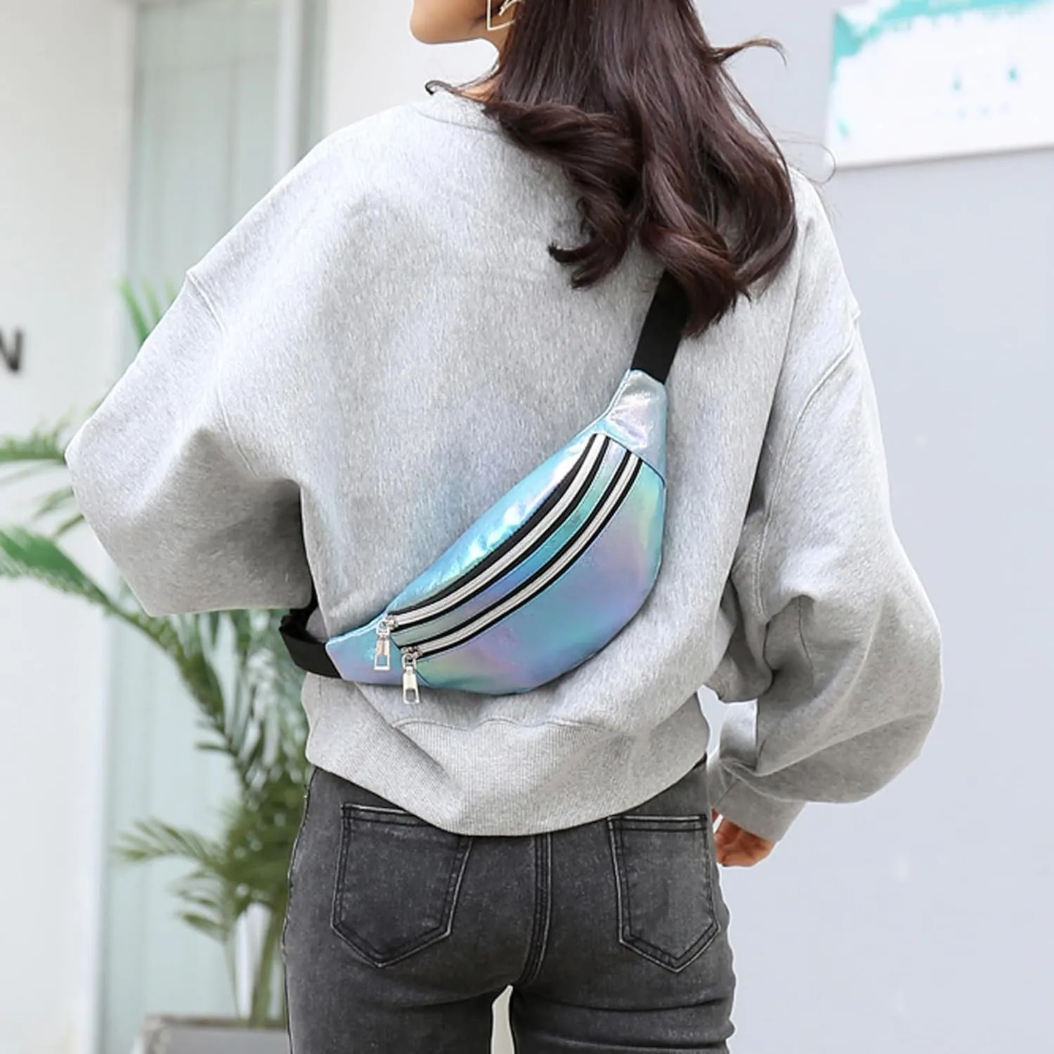 eYLun Women Holographic Fanny Pack Waist Bag Crossbody Bag Shiny Waist Pack Waterproof Bumbag Running and Traveling Blue