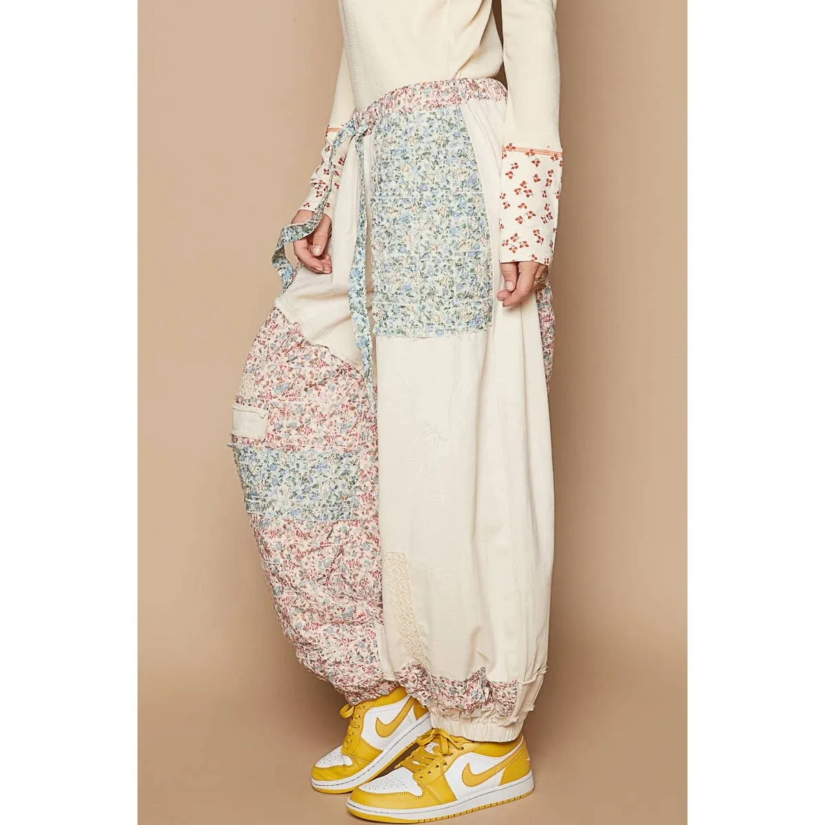Floral print patchwork twill Jogger pants