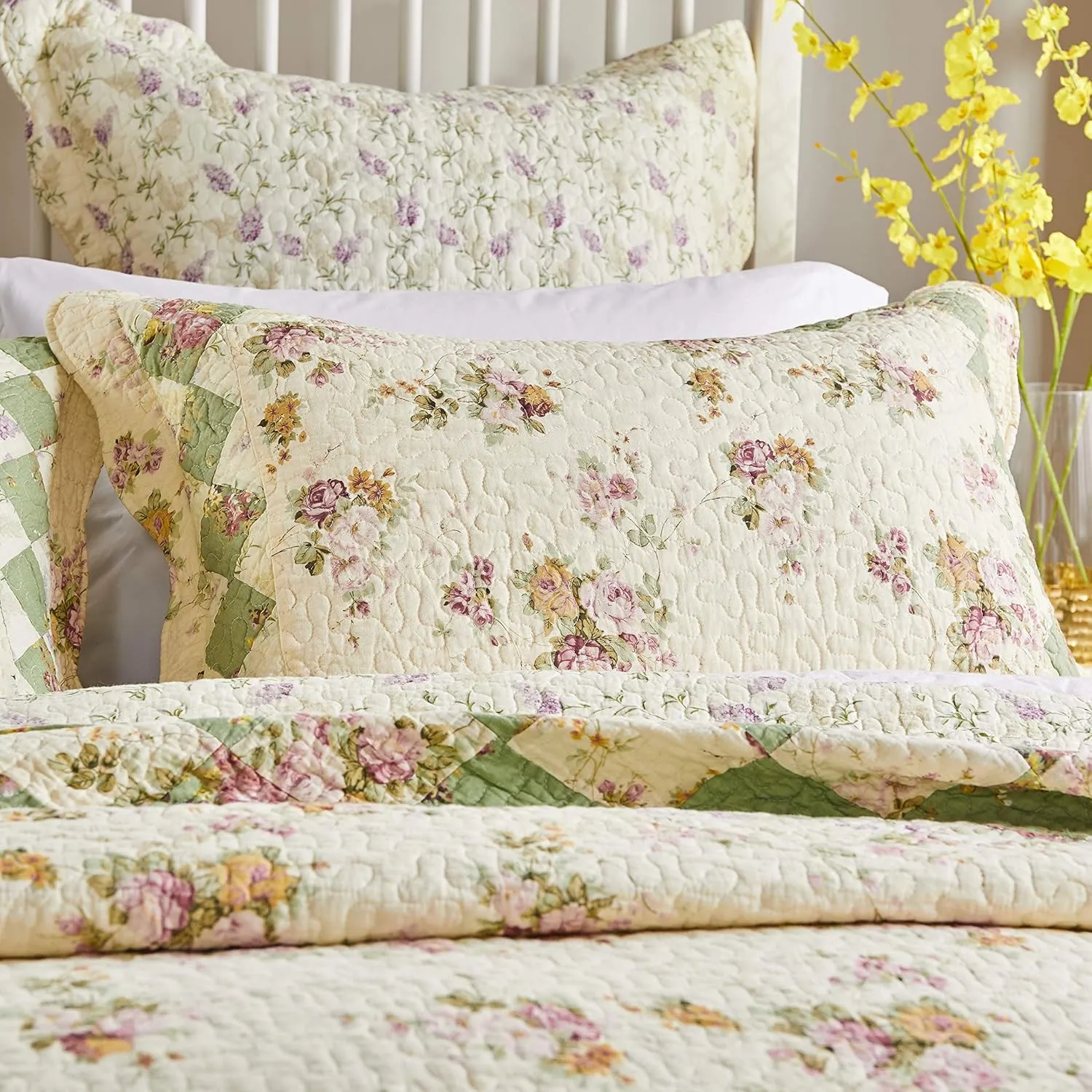 Greenland Home 100% Cotton Fashion Quilt Collection, Prewashed, Reversible Quilt Set, 2-Piece Twin/XL, Bliss