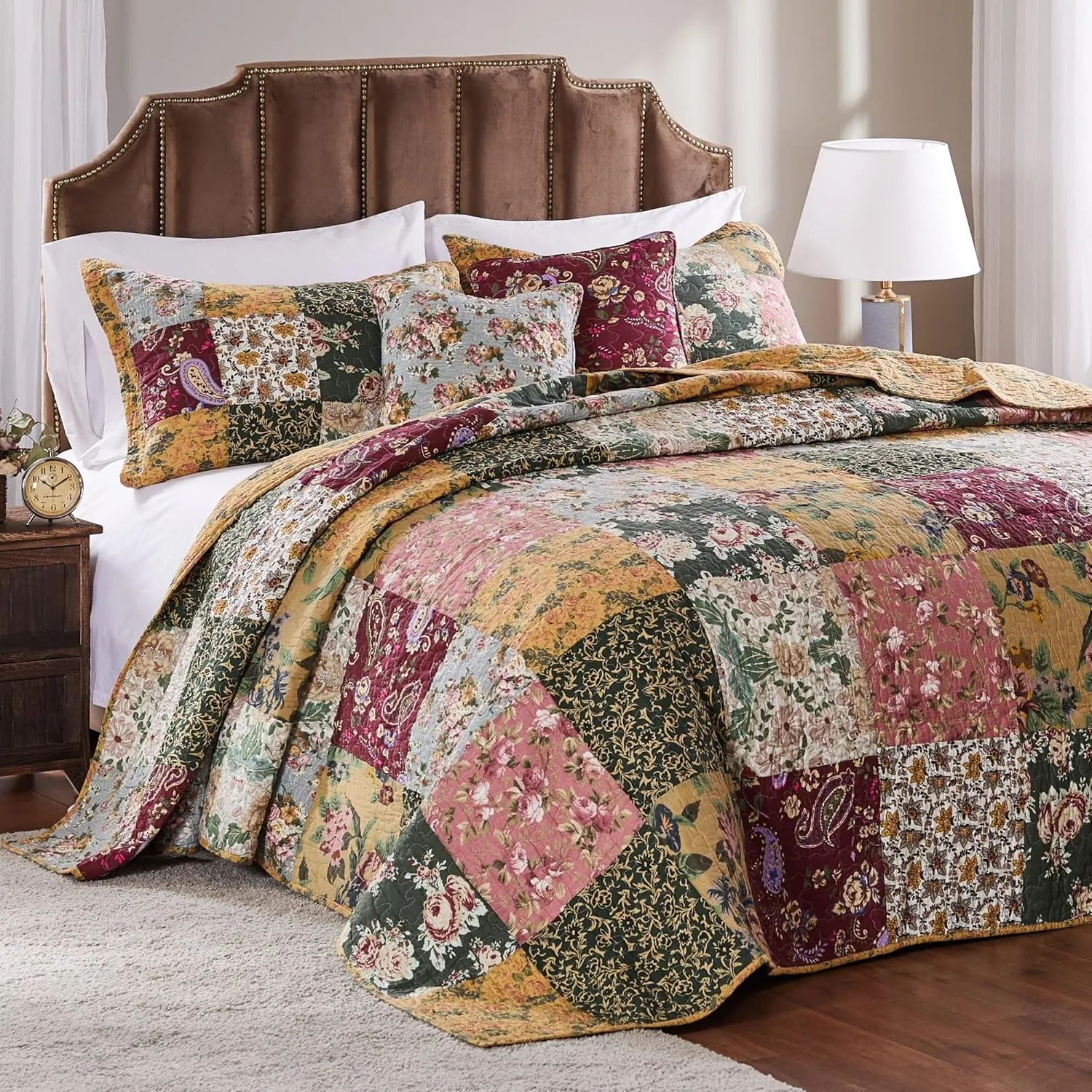 Greenland Home Antique Chic 100% Cotton Authentic Patchwork Quilt Set, with Bedspread Coverage, 3-Piece Jumbo King