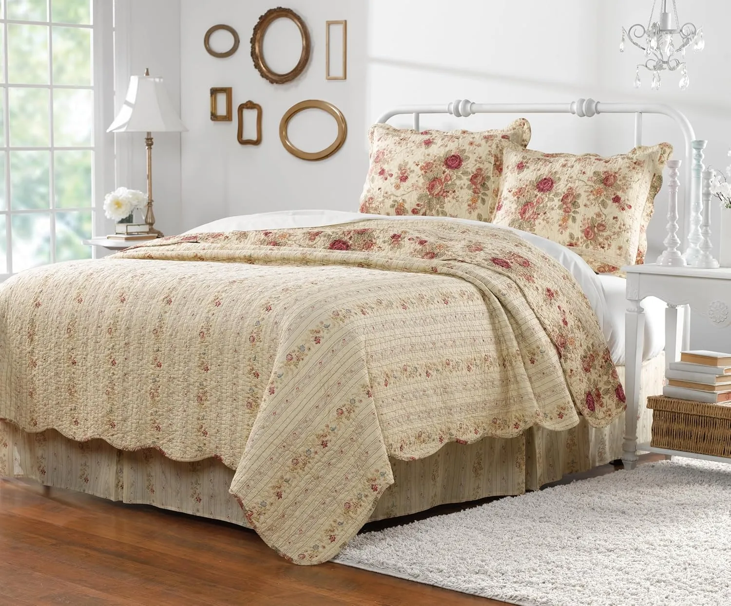 Greenland Home Antique Rose 100% Cotton Heirloom-Quality Quilt Set, 2-Piece Twin/XL, Ecru