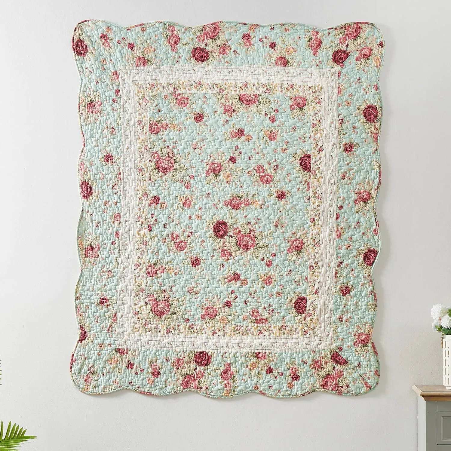 Greenland Home Antique Rose - Classic Traditional Floral - 100% Cotton Quilted Throw Blanket, 50 x 60 inches, Blue