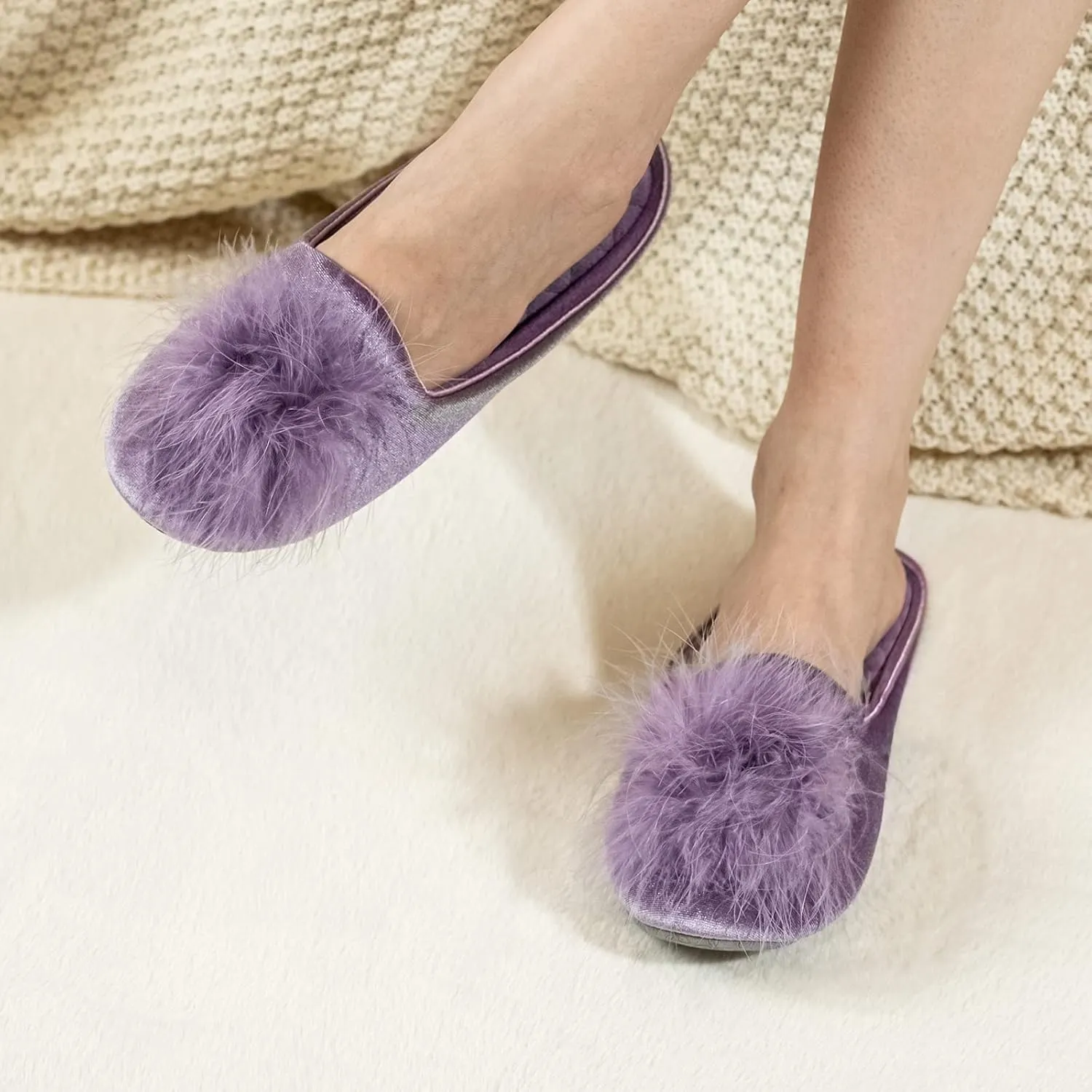 GRITHEIM Women's Fuzzy Pom Pom Velvet Memory Foam House Slippers Ladies Cozy Chenille Knit Bedroom Slippers Non-slip Sole Indoor Outdoor