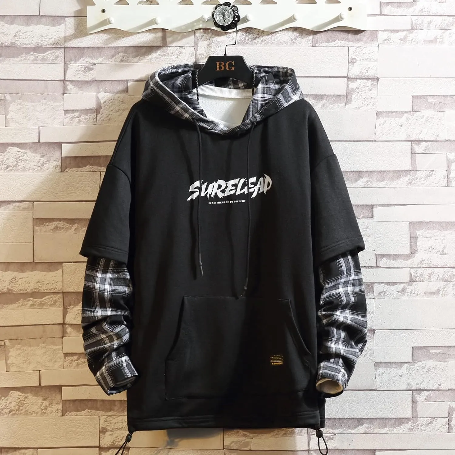 GURUNVANI Japan Style Patchwork Hoodies Men Characters Streetwear Hoodie Men Sweatshirt
