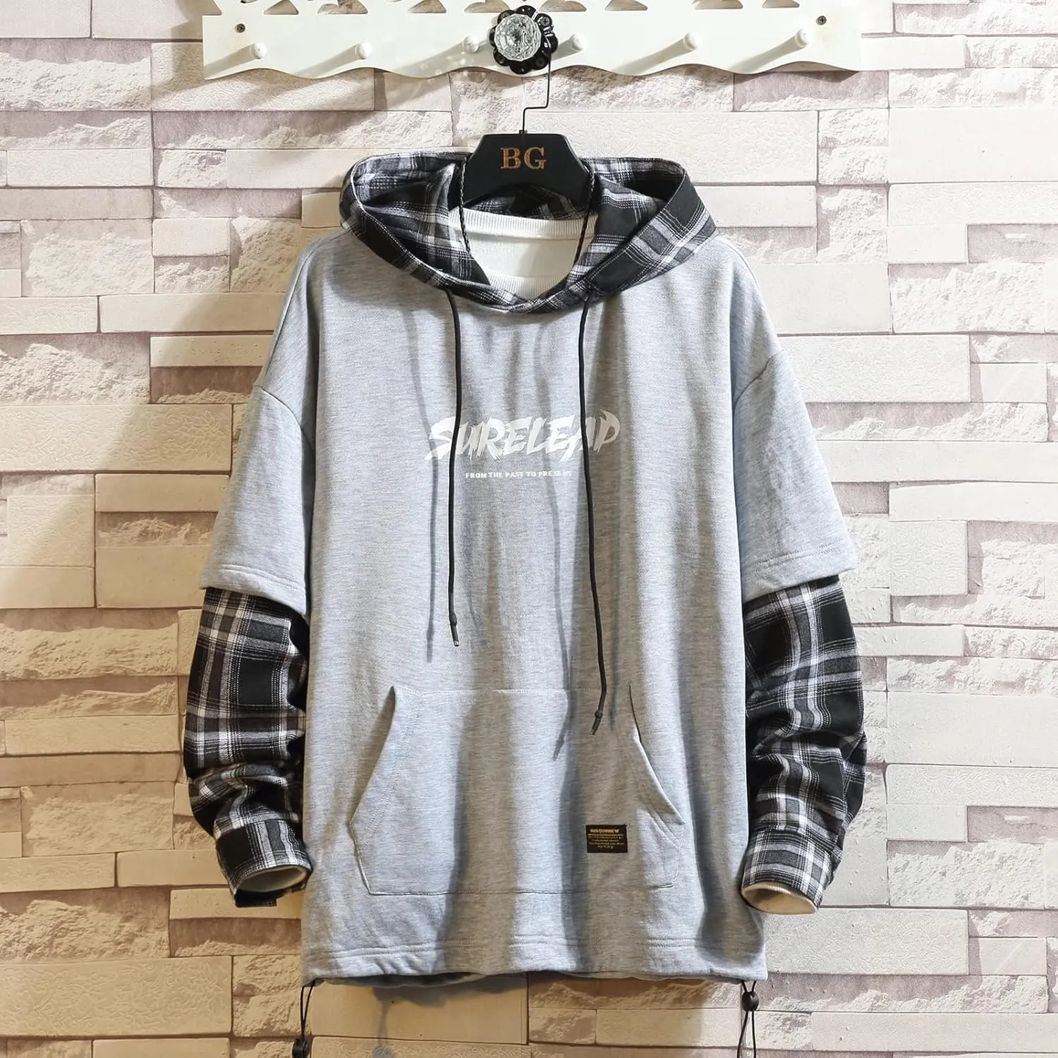 GURUNVANI Japan Style Patchwork Hoodies Men Characters Streetwear Hoodie Men Sweatshirt