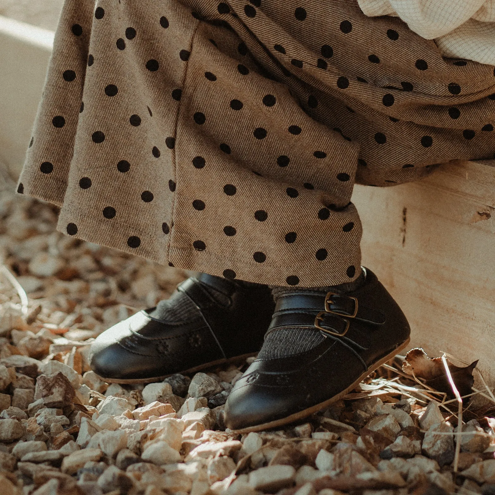 Hailey - Retro Black