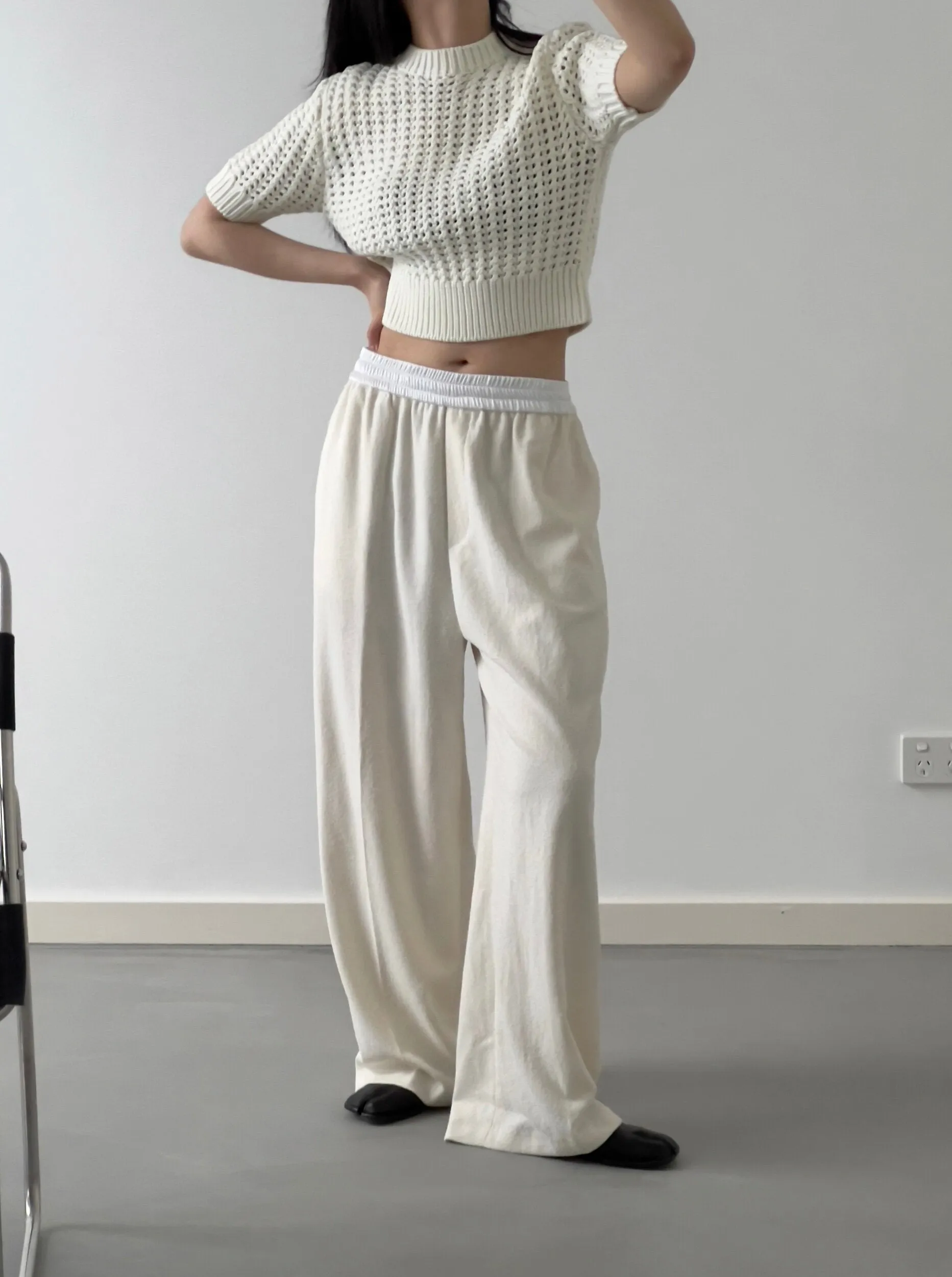 Hole Knit