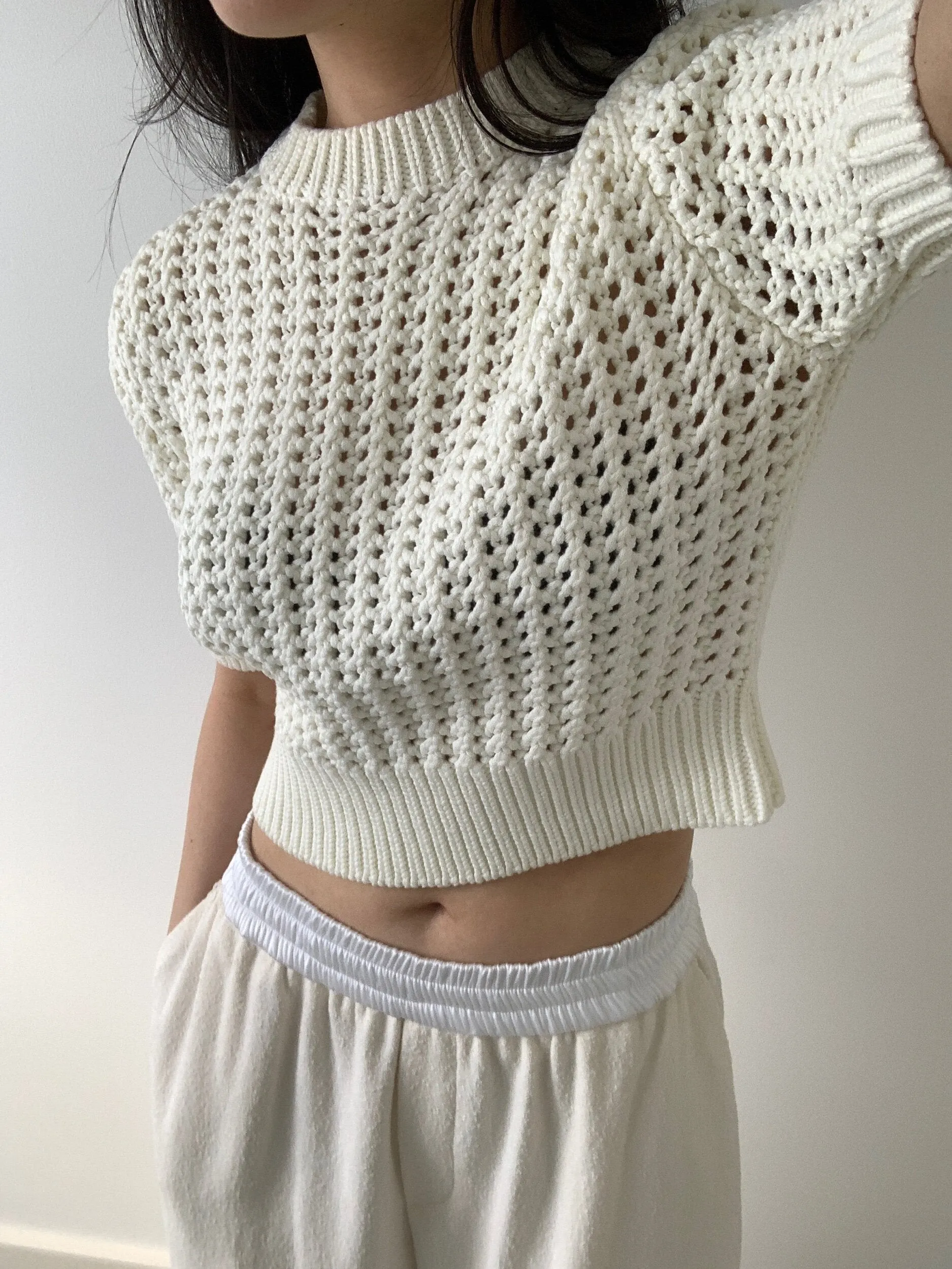 Hole Knit