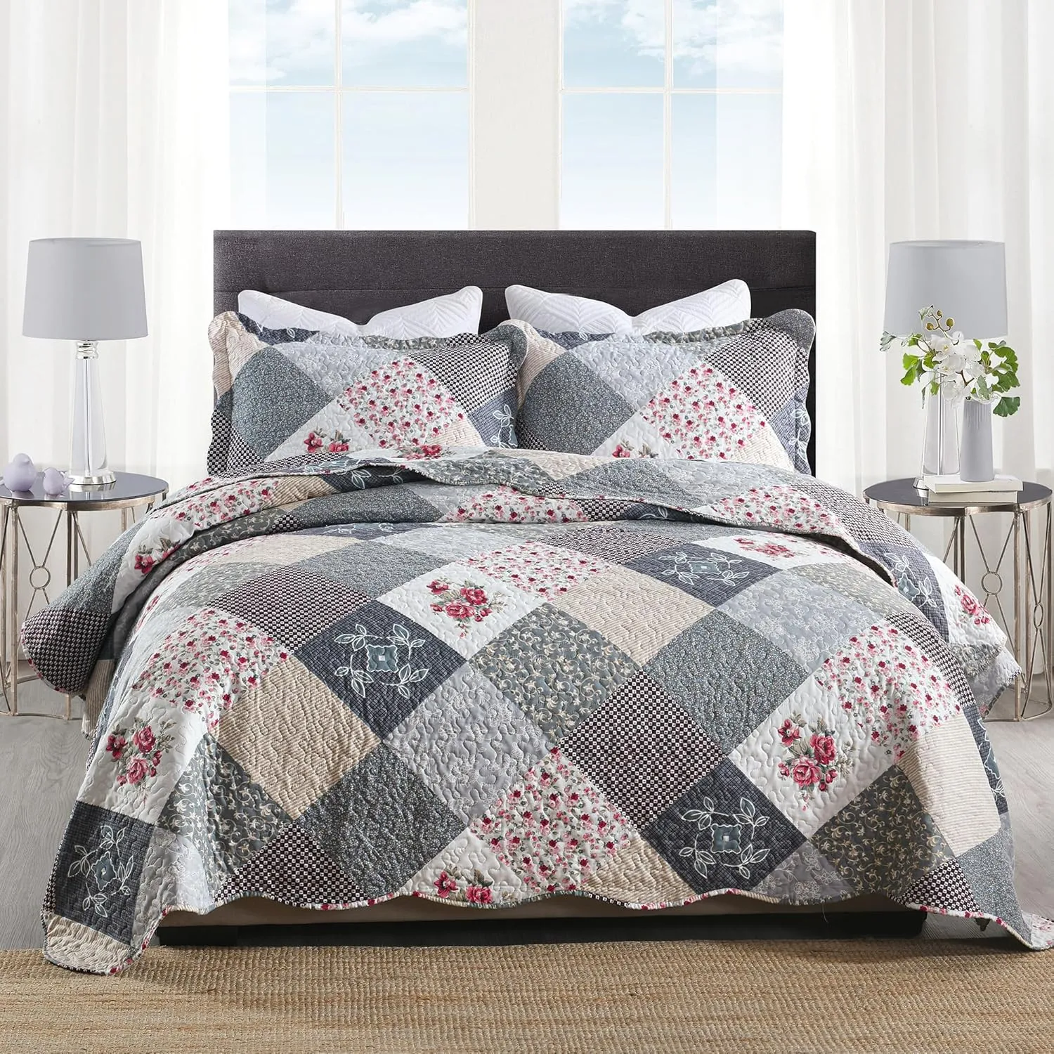 HoneiLife Quilt Set Twin Size - 2 Piece Microfiber Quilts Reversible Bedspreads Patchwork Coverlets Floral Bedding Set All Season Quilts with Geometric and Little Rose Print Pattern，Grey