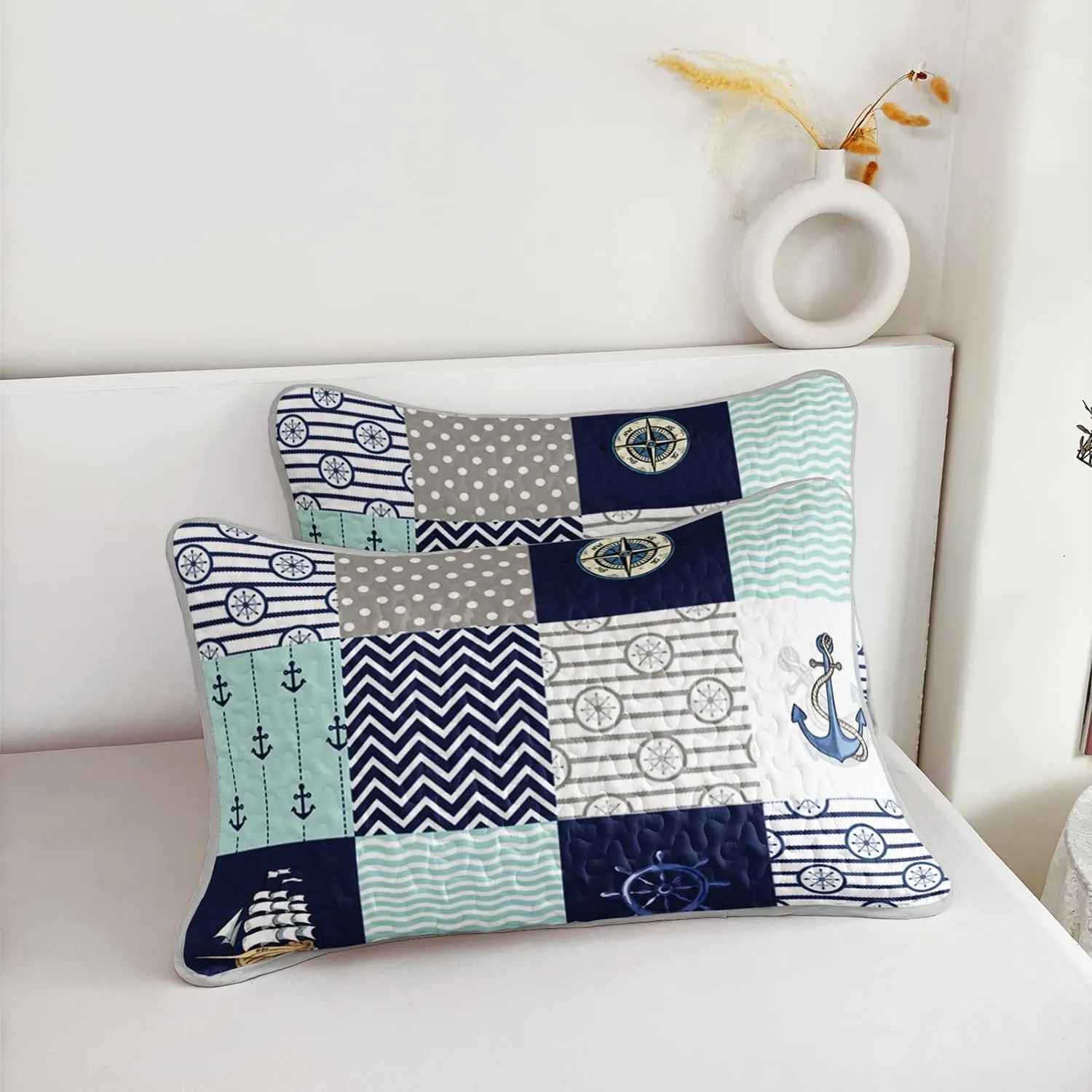 HOSIMA Nautical Quilts Queen Size,Plaid Patchwork Ocean Themed Bedding Sailboat and Anchor Print Coastal Bedding for Bedroom Nautical Decor,Navy Blue with 2 Pillowcases.