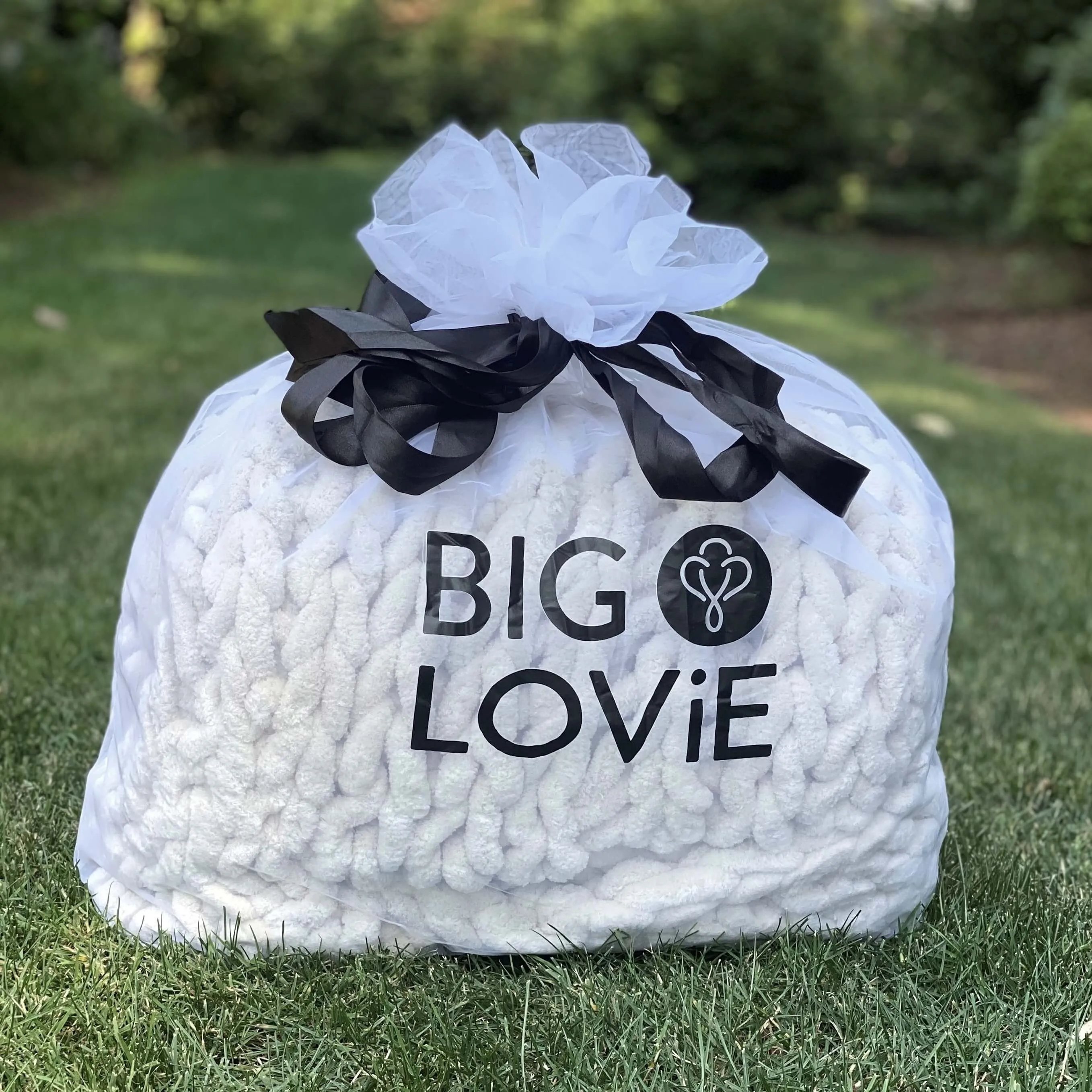 INFINITE CHUNKY KNIT BLANKET | MINKY | BIG - SAND by BIG LOViE