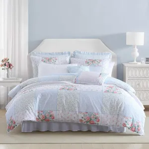 Laura Ashley - Duvet Set, Super Soft & Cozy Bedding, Includes Matching Shams & Bonus Throw Pillow Covers, Luxurious Home Decor (Hope Patchwork Blue, Full/Queen)