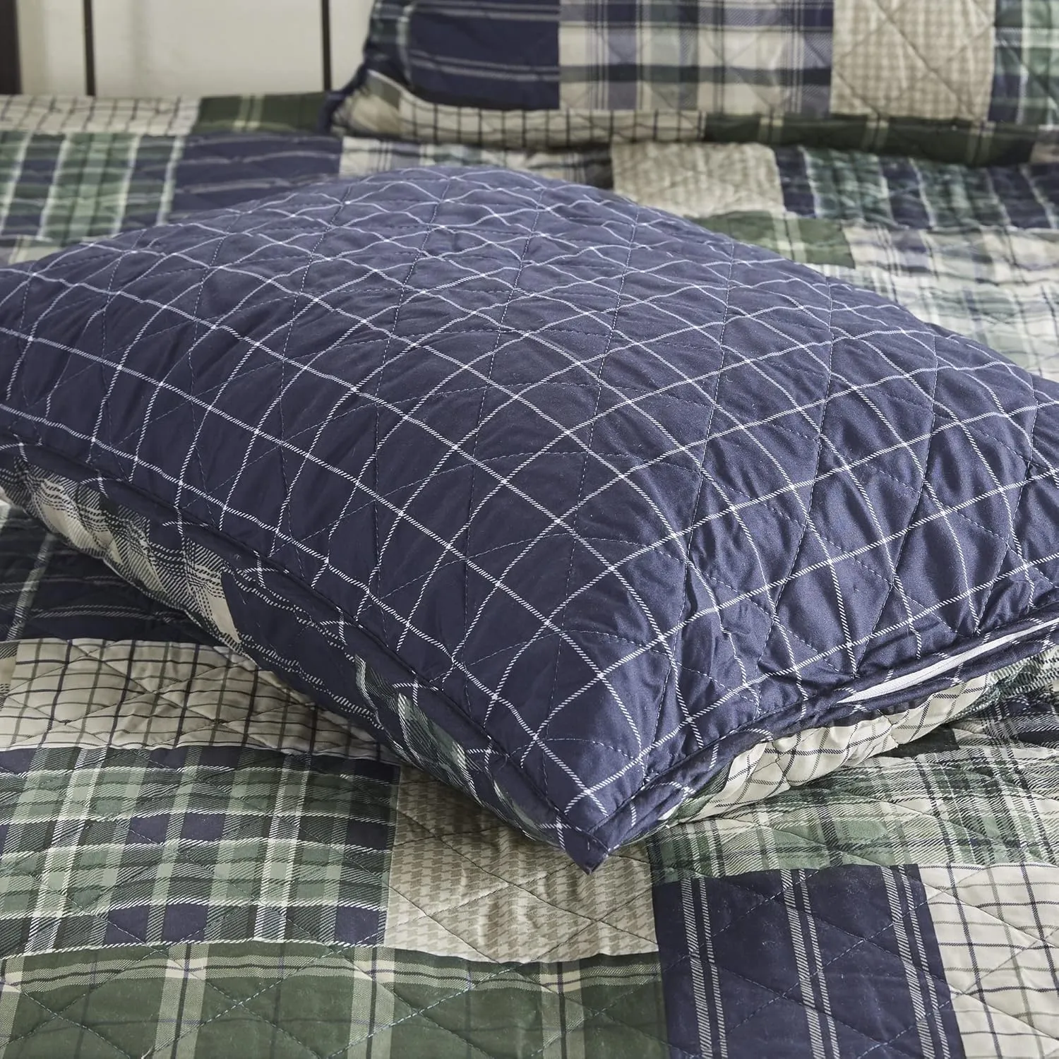 Madison Park Reversible Quilt Cabin Lifestyle Plaid Design - All Season, Breathable Coverlet Bedspread Bedding Set, Matching Shams, Full/Queen(90"x90"), Green/Navy 3 Piece