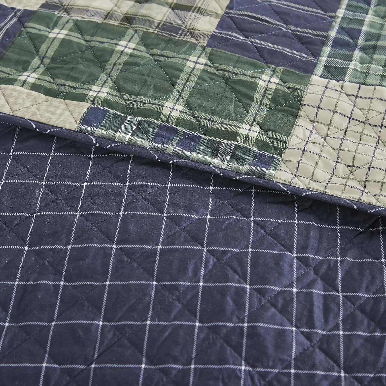 Madison Park Reversible Quilt Cabin Lifestyle Plaid Design - All Season, Breathable Coverlet Bedspread Bedding Set, Matching Shams, Full/Queen(90"x90"), Green/Navy 3 Piece