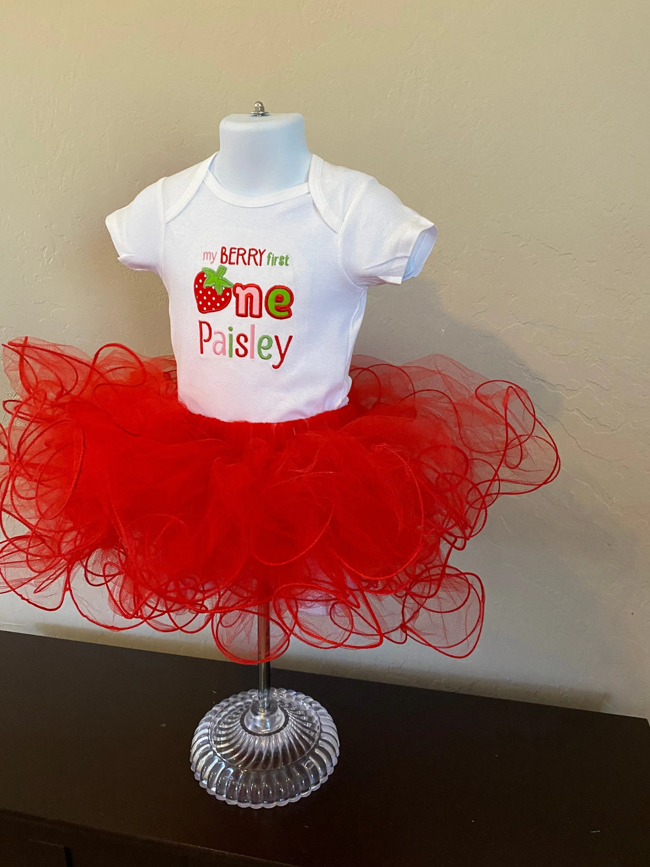 My Berry First One Cupcake Tutu dress birthday outfit  Onesie and tutu set first birthday Strawberry personalized gift applique smash cake