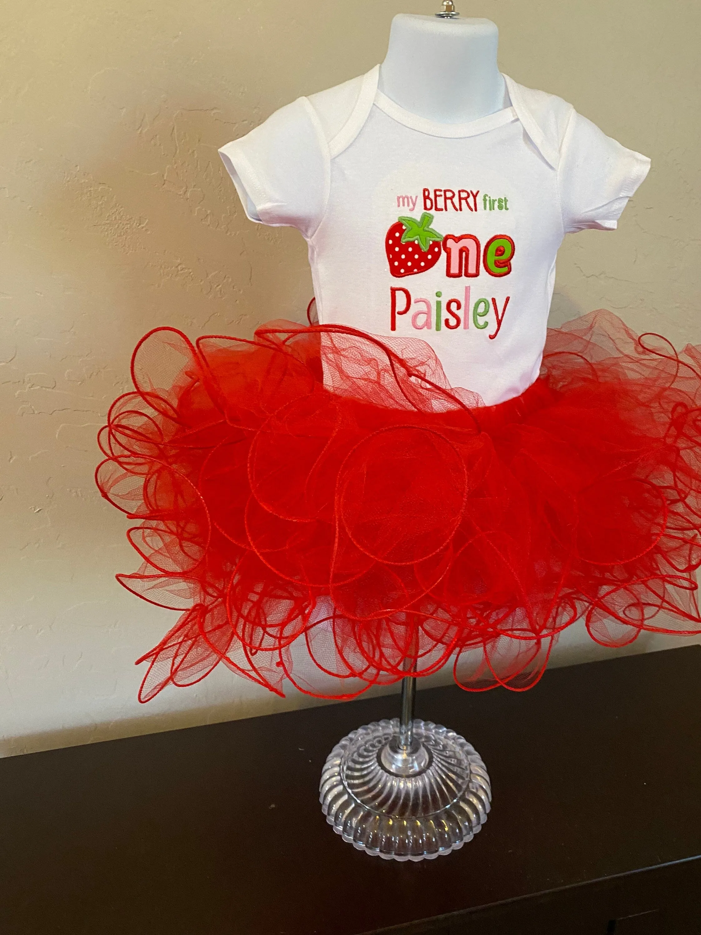 My Berry First One Cupcake Tutu dress birthday outfit  Onesie and tutu set first birthday Strawberry personalized gift applique smash cake