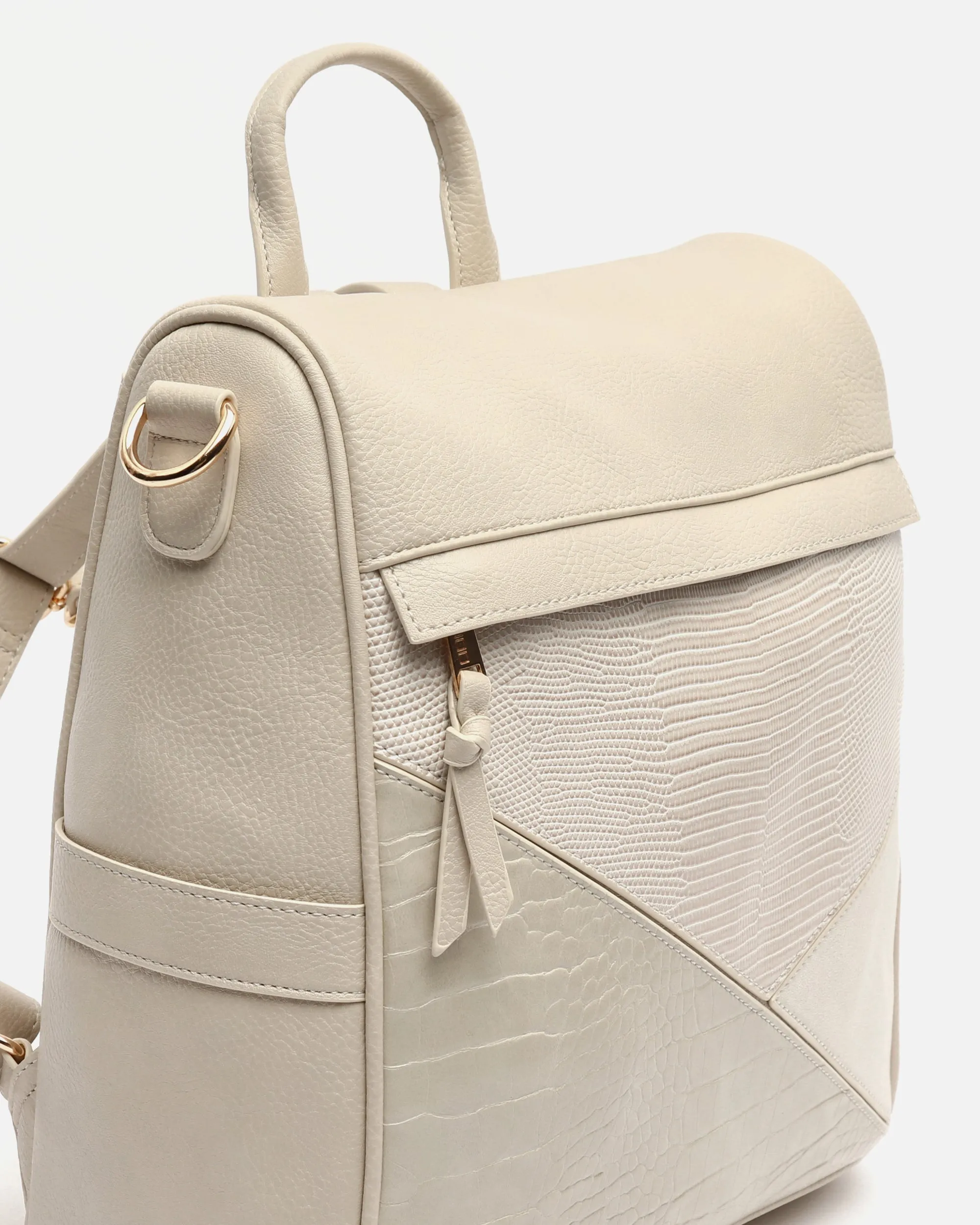 Ofel mochila antirrobo con estampado patchwork animal print