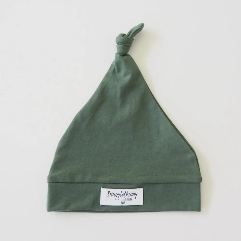 OLIVE KNOTTED BEANIE