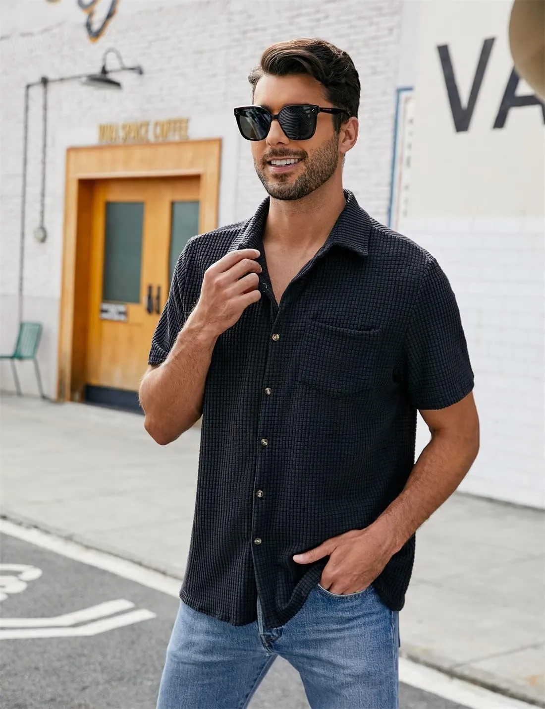 PAODIKUAI Men's Retro Short Sleeve Corduroy Shirt Casual Button Down Shirts