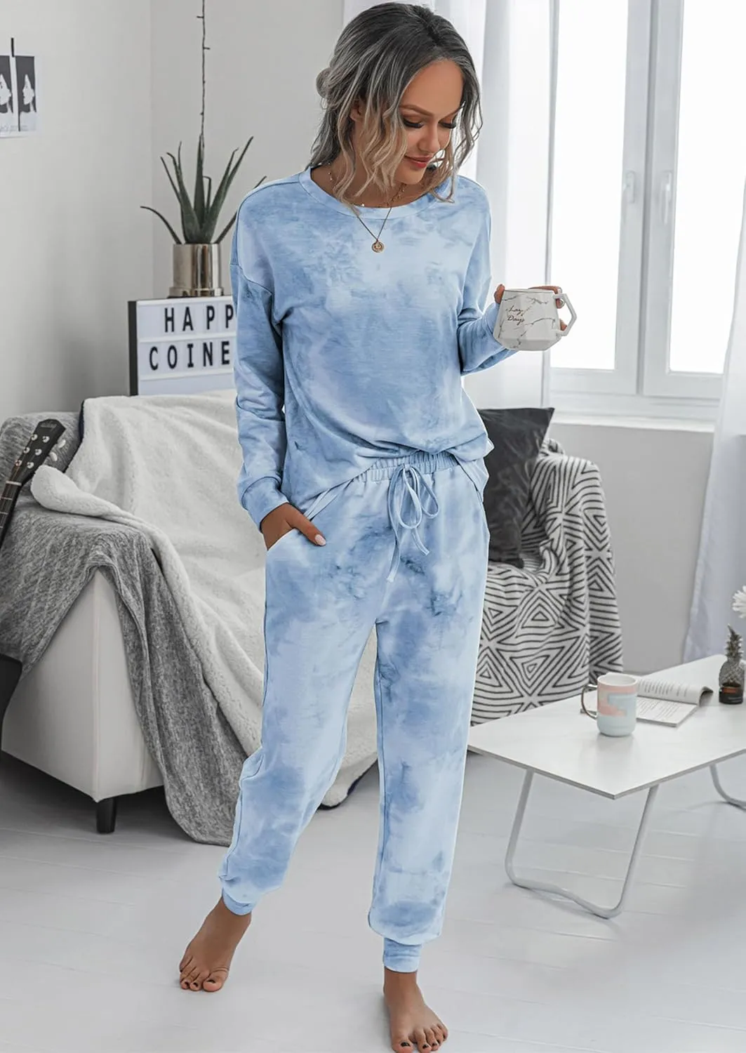 PRETTYGARDEN Women's Tie Dye Two Piece Pajamas Set Casual Long Sleeve Sweatshirt with Long Pants Loungewear