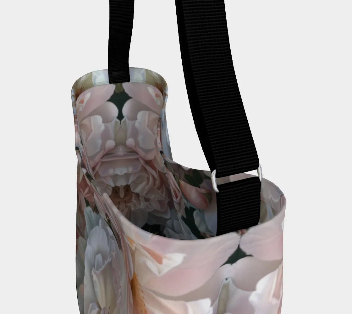 Roses 1 Day Tote