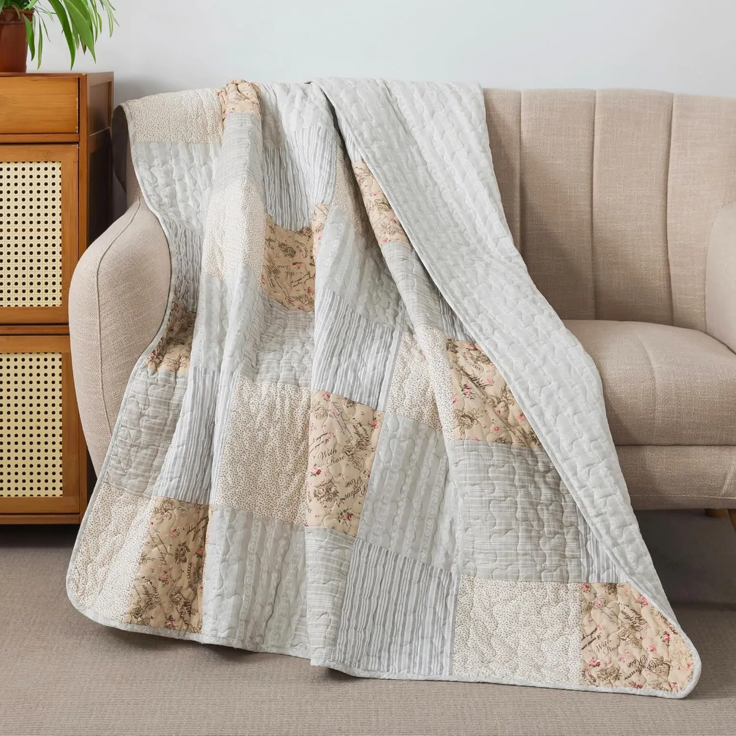 SLPR Cotton Quilted Throw Blanket, 50" x 60" Floral Farmhouse Patchwork Quilt, Shabby Chic Patchwork Throw Lap Quilt for Couch, Country Lane